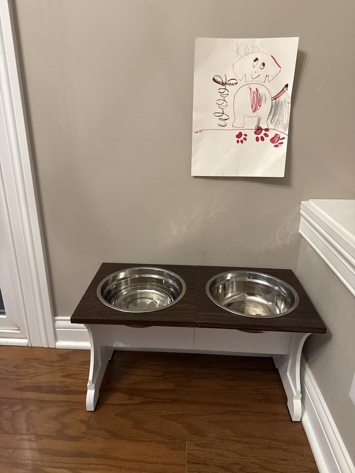 Piskyet Elevated Dog Bowls,Farmhouse Dog Bowls Stand, Raised Dog Bowl with 2 Stainless Steel Wooden Dog Bowl,3.5Cups8.5''H_30 oz Bowl-Farmhouse Style customer photo 1
