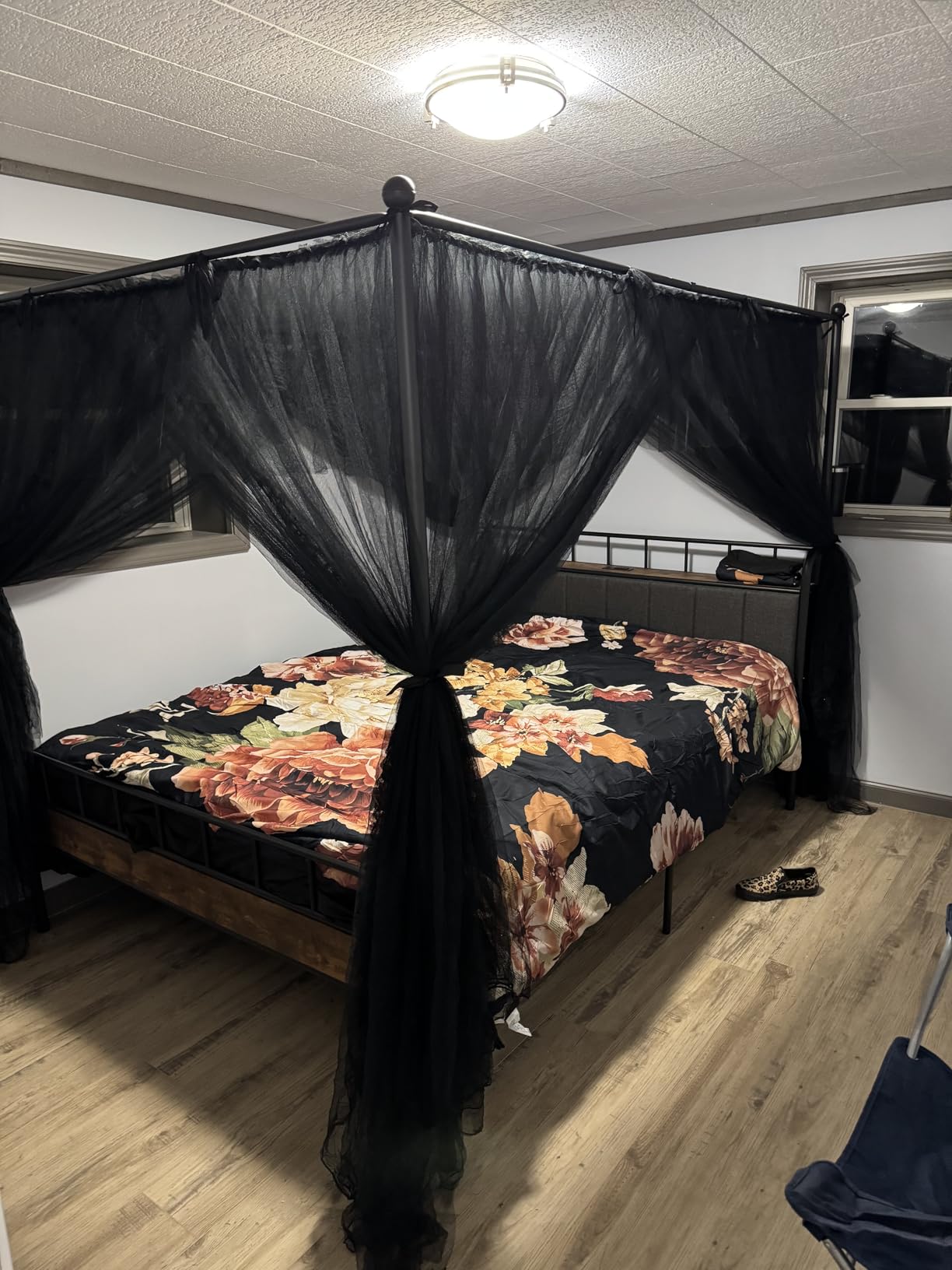 LIKIMIO Canopy Bed Frame Queen, Storage Headboard with Charging Station, Platform Bed with 4 Removable Sturdy Posts, Noise Free, No Box Spring Needed, Vintage Brown customer photo 1
