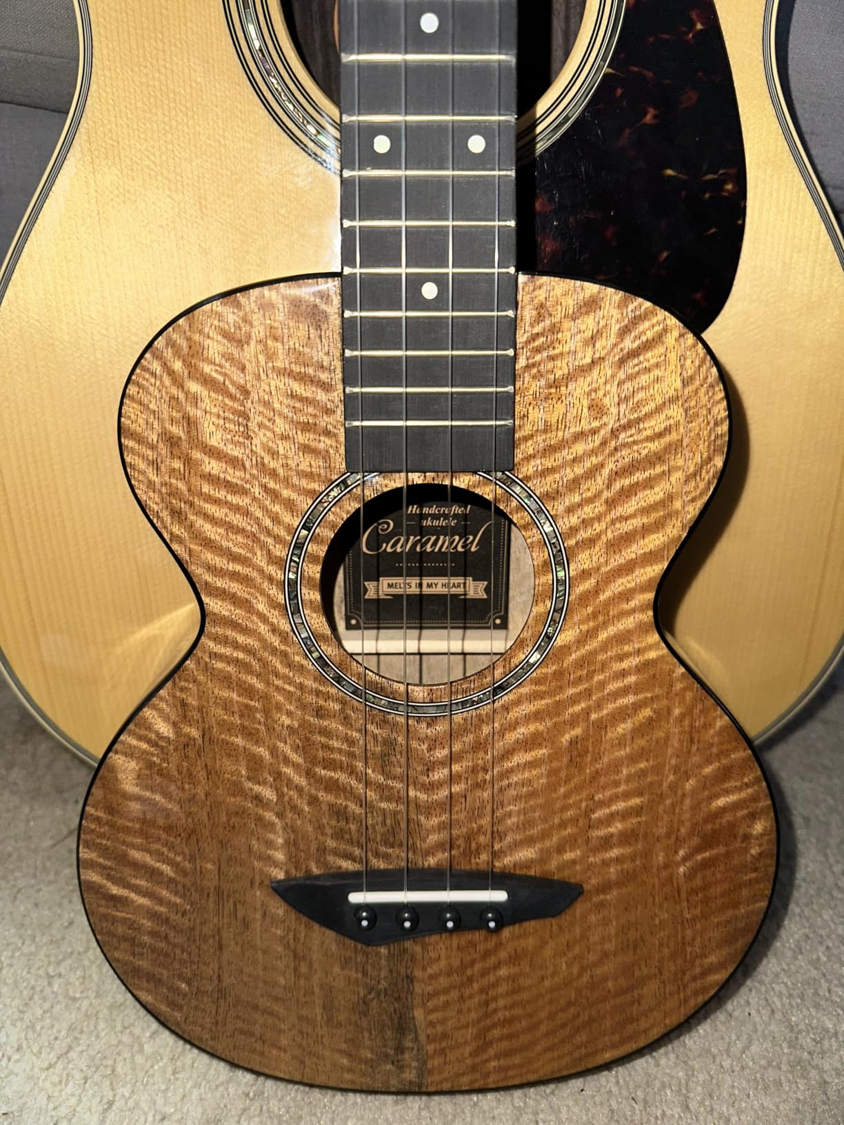 Caramel Glossy All Solid Mango Tenor Acoustic Electric Ukulele MT80 customer photo 1