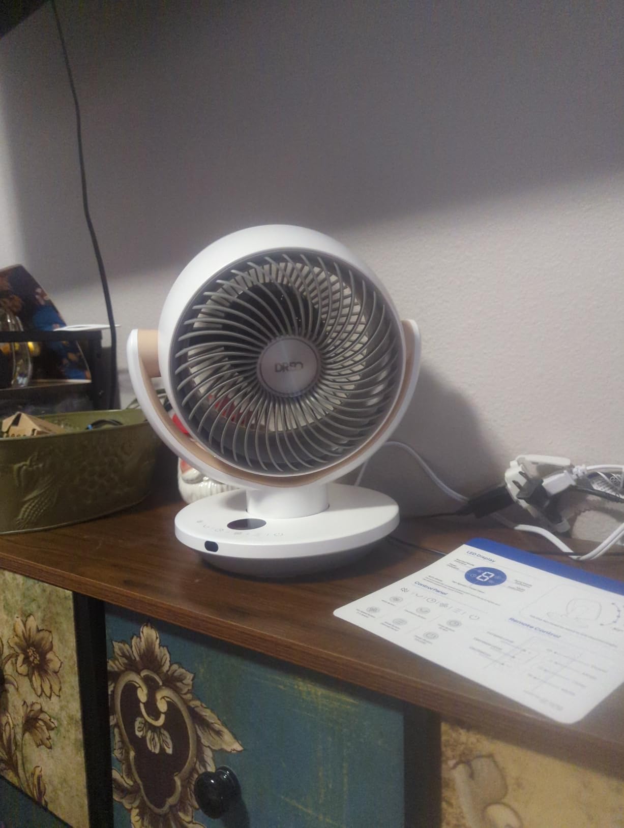 DREO Fan for Bedroom, Desk Air Circulator Fan with Remote, 11 Inch Table Fans for Whole Room, 65ft Powerful Airflow, 120° Vertical Manual +90° Oscillating, 4 Speeds, 8H Timer, Quiet Fan, Home customer photo 2