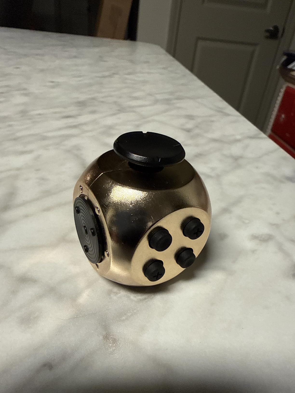 PILPOC theFube Fidget Cube, 6-Sided Stress Relief Infinity Cube for Adults & Kids customer photo 2
