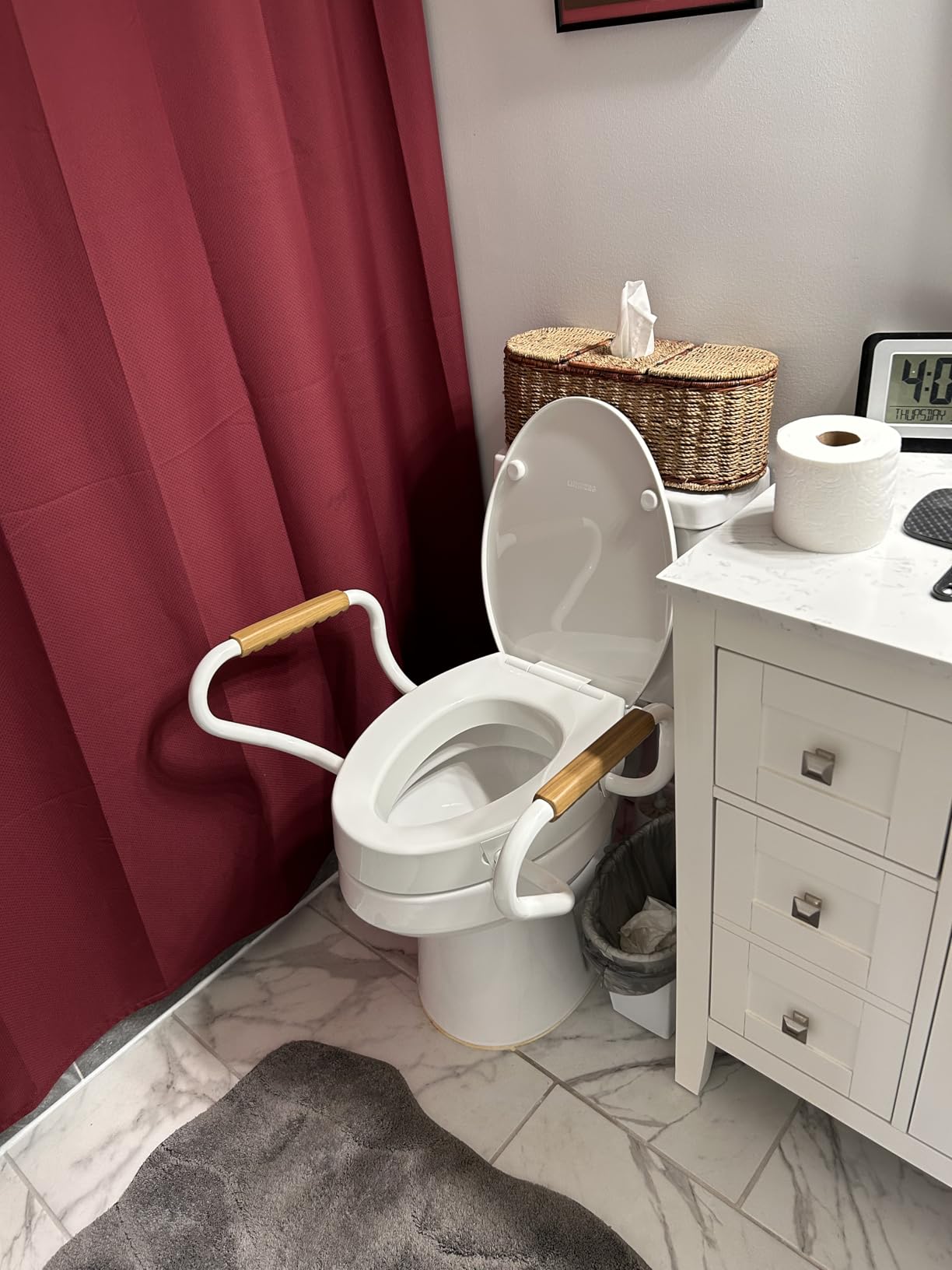 Lunderg Raised Toilet Seat with Handles - Elongated - Easy to Install Toilet Seat Risers for Seniors - Adds 3 Inches & Works like the one you've always used - Elegant design - No Hospital Vibe customer photo 1