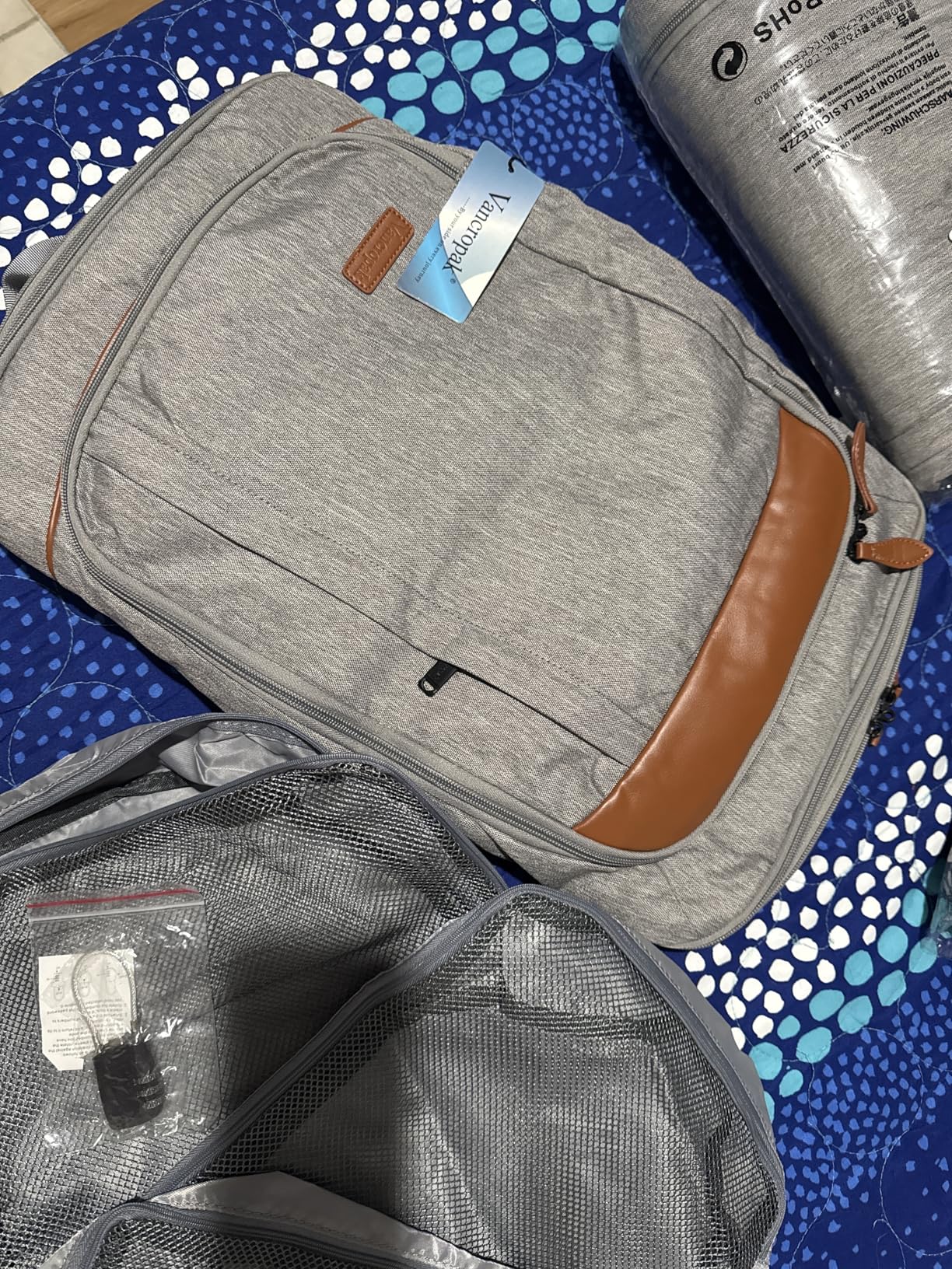 Vancropak Carry on Backpack, Flight Approved 18x14x8 Travel Backpack with 3 Packing Cubes, Expandable Large 40L Travel Bag fits 17.3