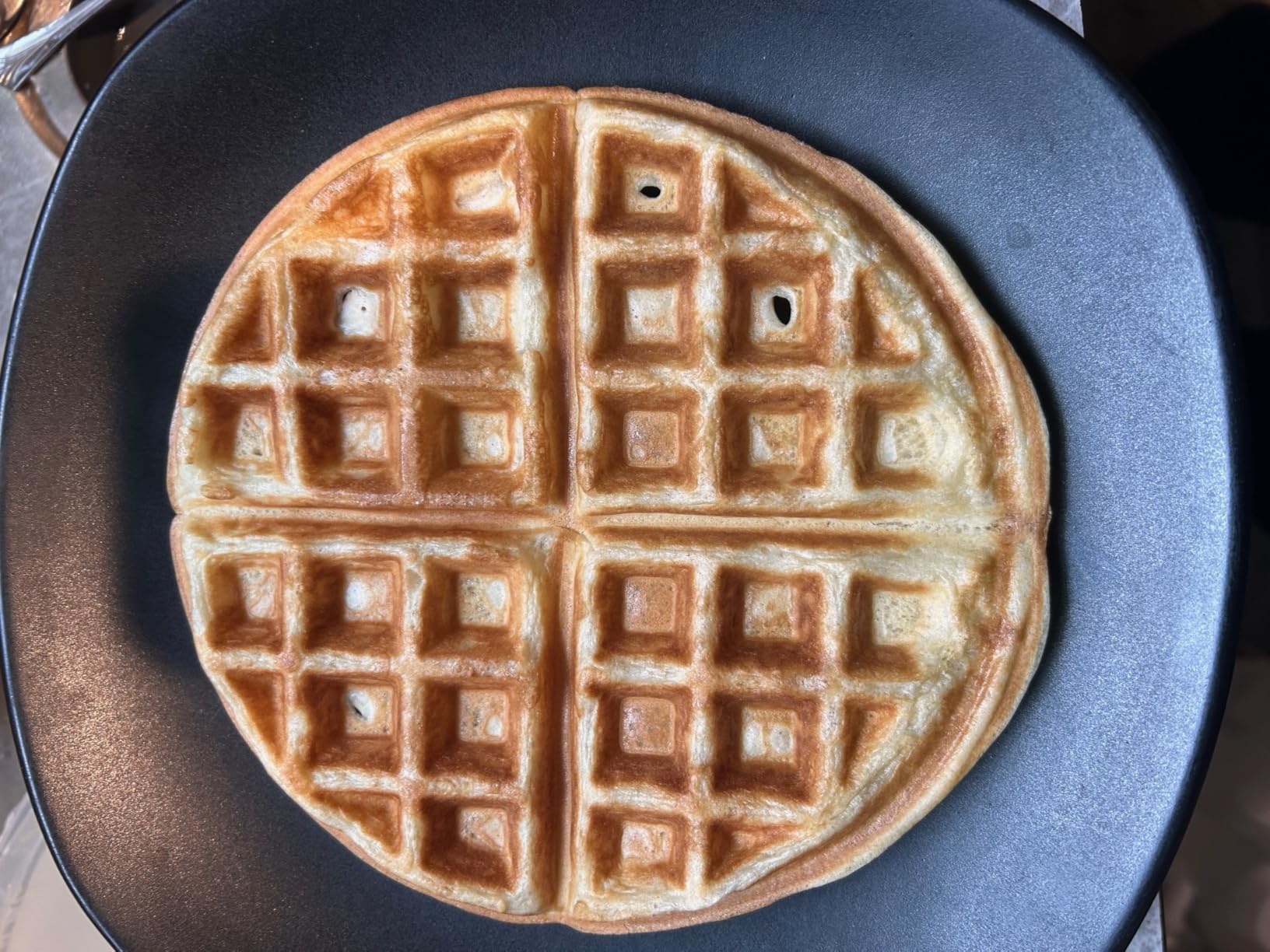 bella Flip-n-Store Waffle Maker with EverGood Ceramic Nonstick Coating, Fits-anywhere Kitchenware, Power Indicator Light, Cool Touch Handle & Cord Wrap, 7 Inch Wide & 1 Inch Deep Plates, 1000 Watt, Oatmilk customer photo 1