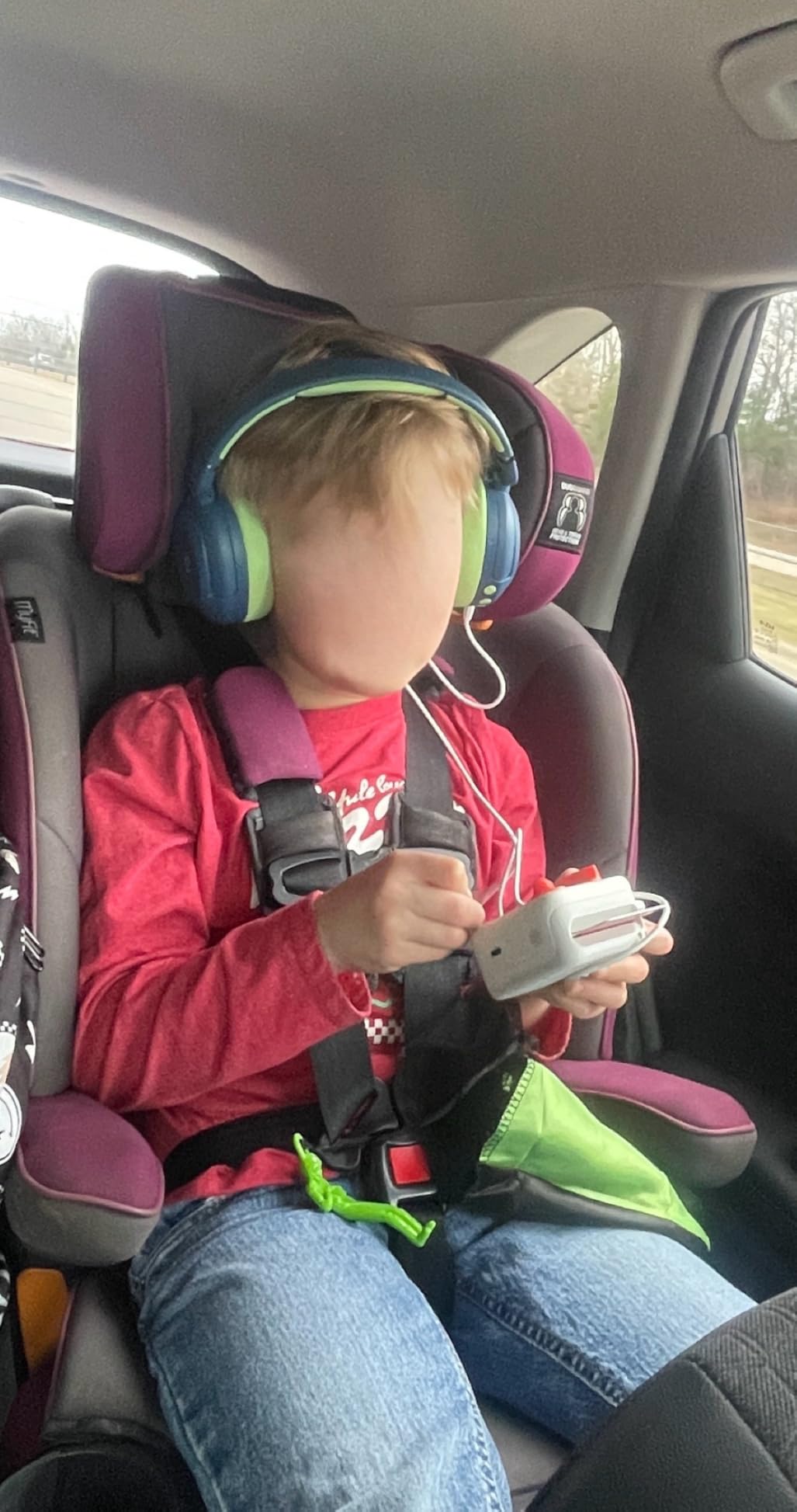 iClever BTH20 Active Noise Cancelling Headphones for Kids, 60H Play Time, Type C Fast Charging, Safe Volume 80dBA, Bluetooth 5.4 customer photo 1