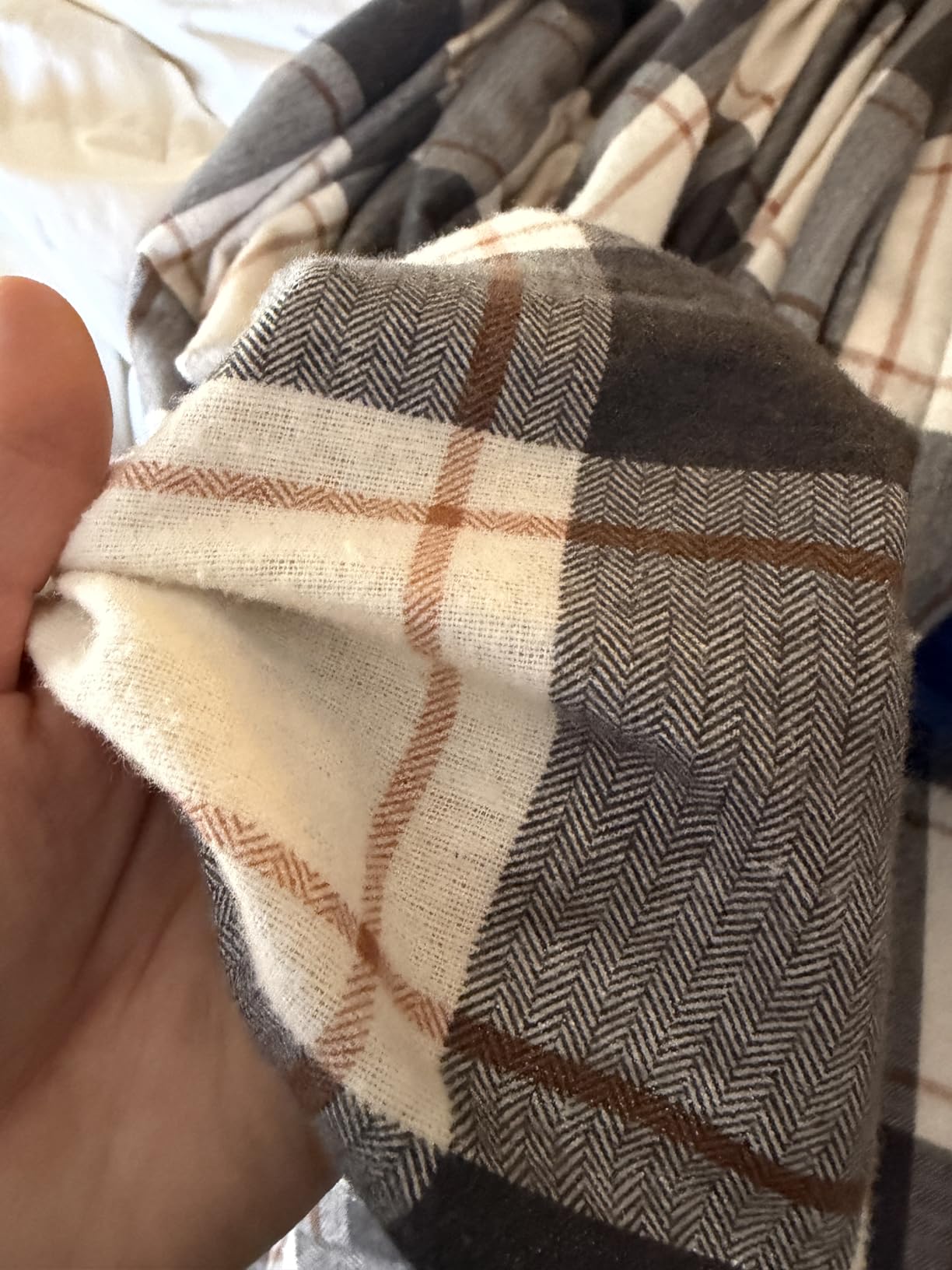 RUVANTI Flannel Sheets Queen Size - GOTS Certified 100% Organic Cotton, 4 Piece Warm, Soft & Breathable Set, Deep Pocket Snug Fit, Double Brushed Cozy All Season Bedding, Spruce Blue customer photo 2