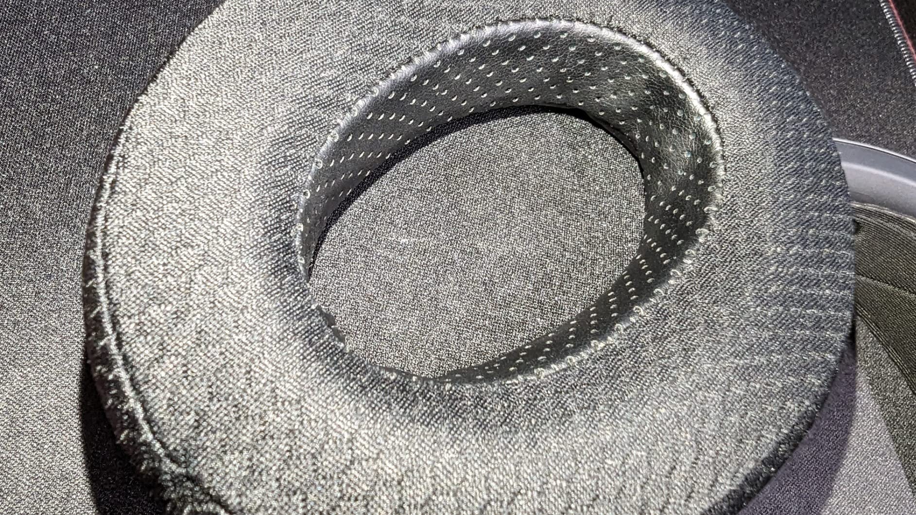 SteelSeries Arctis Nova 5 Wireless Multi-System Gaming Headset - Neodymium Magnetic Drivers - 100+ Audio Presets - 60 HR Battery - 2.4GHz or BT - ClearCast Gen2.X Mic - PC, PS5, PS4, Switch, Mobile customer photo 2
