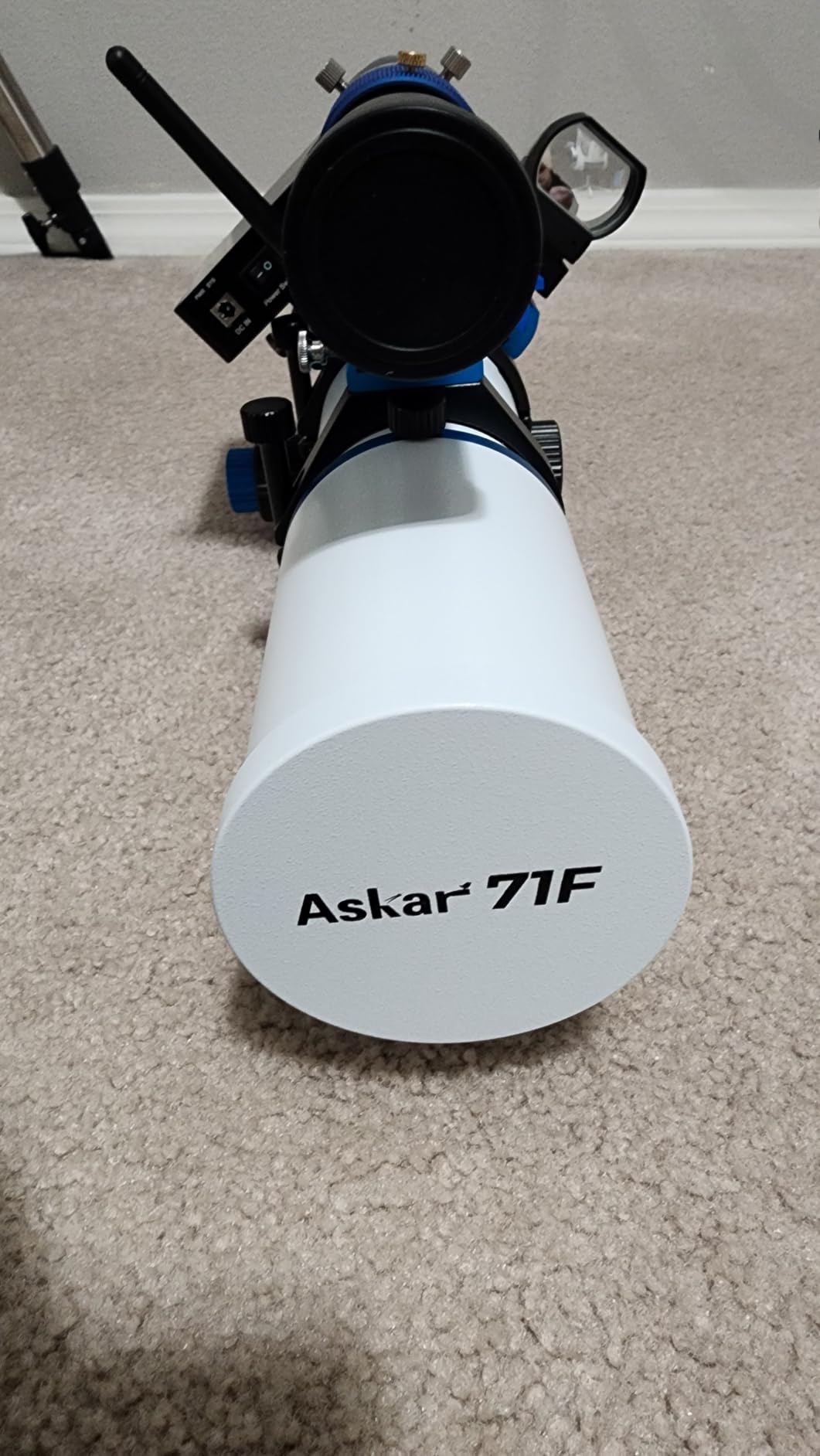 Askar 71F Flat-Field Telescope, 71mm Aperture F6.9 ED Glass Refractor OTA, Quadruplet air-Spaced APO, 230mm Vixen Dovetail Plate for Deep Sky Astrophotography and Visual Astronomy customer photo 2