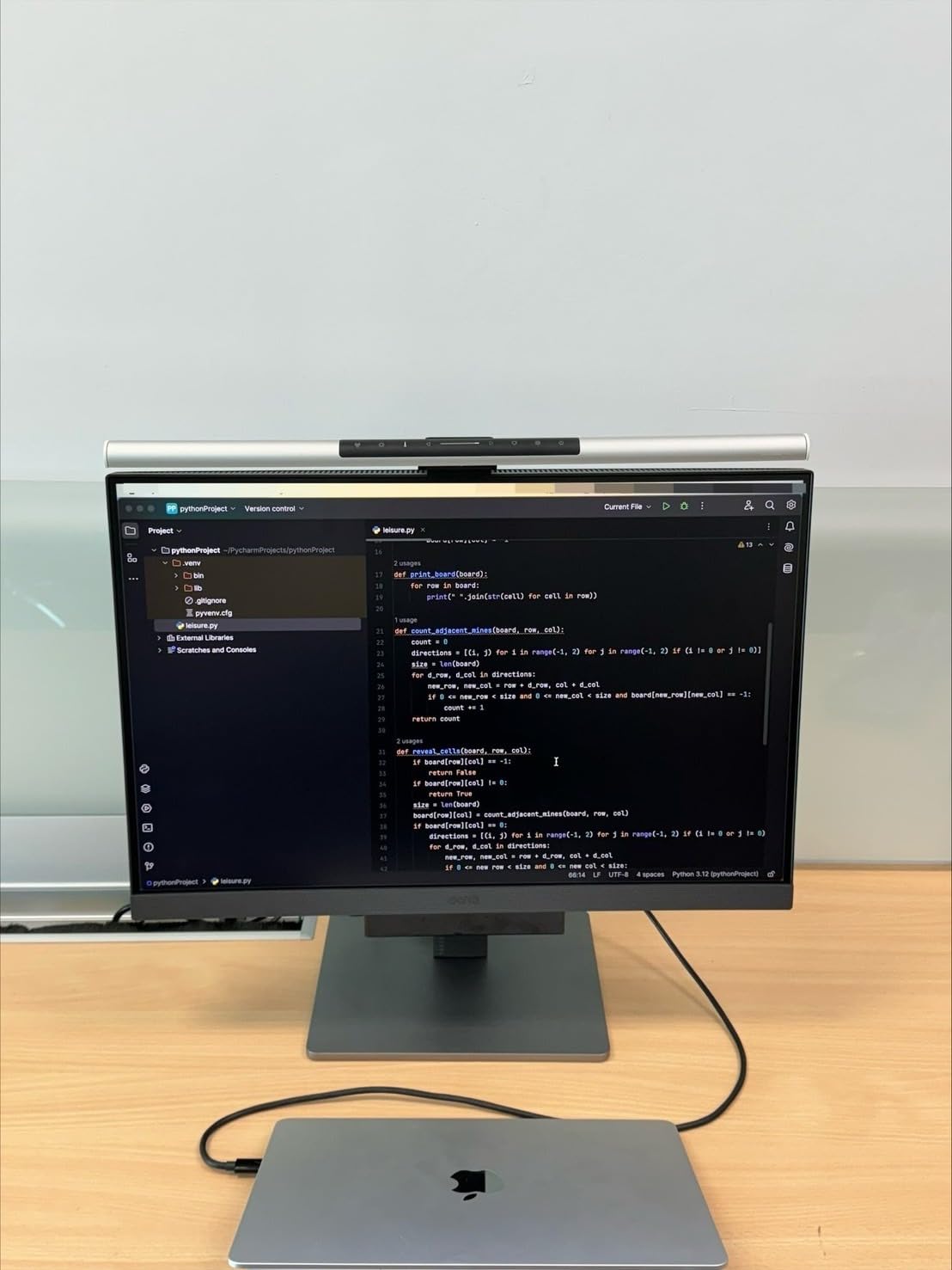 BenQ RD280U 28.2-inch 4K 3840x2560 3:2 Programming Monitor, Eye-Care, Nano Matte Panel, Coding Modes, MoonHalo Backlight, 90W USB-C, KVM, VESA Mount, Developer Monitor customer photo 2