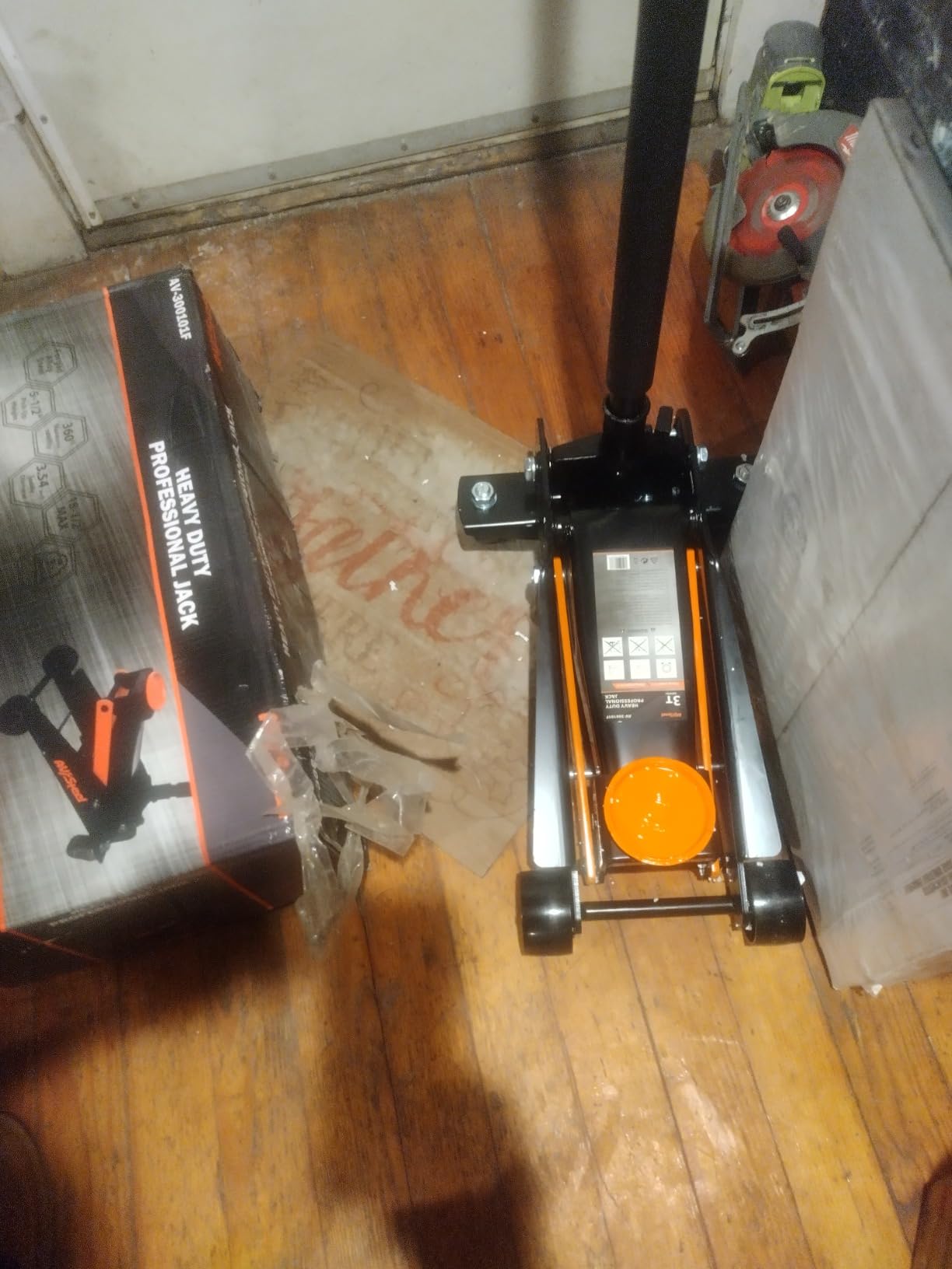 AV Steel 3 Ton Floor Jack (6600 lbs), Heavy Duty Hydraulic Jack with Single Piston Pump, Quick Lift Car Jack with Lifting Range 5.5'' to 18.5'' customer photo 1