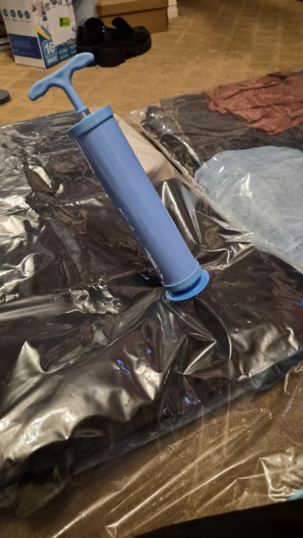 Vacuum Storage Bags with Hand Pump, Plastic Packaging Bags, 80% Space Saver Vacuum Seal Bags for Clothing, Travel Luggage, Blankets, Comforters, 20 Combo customer photo 1