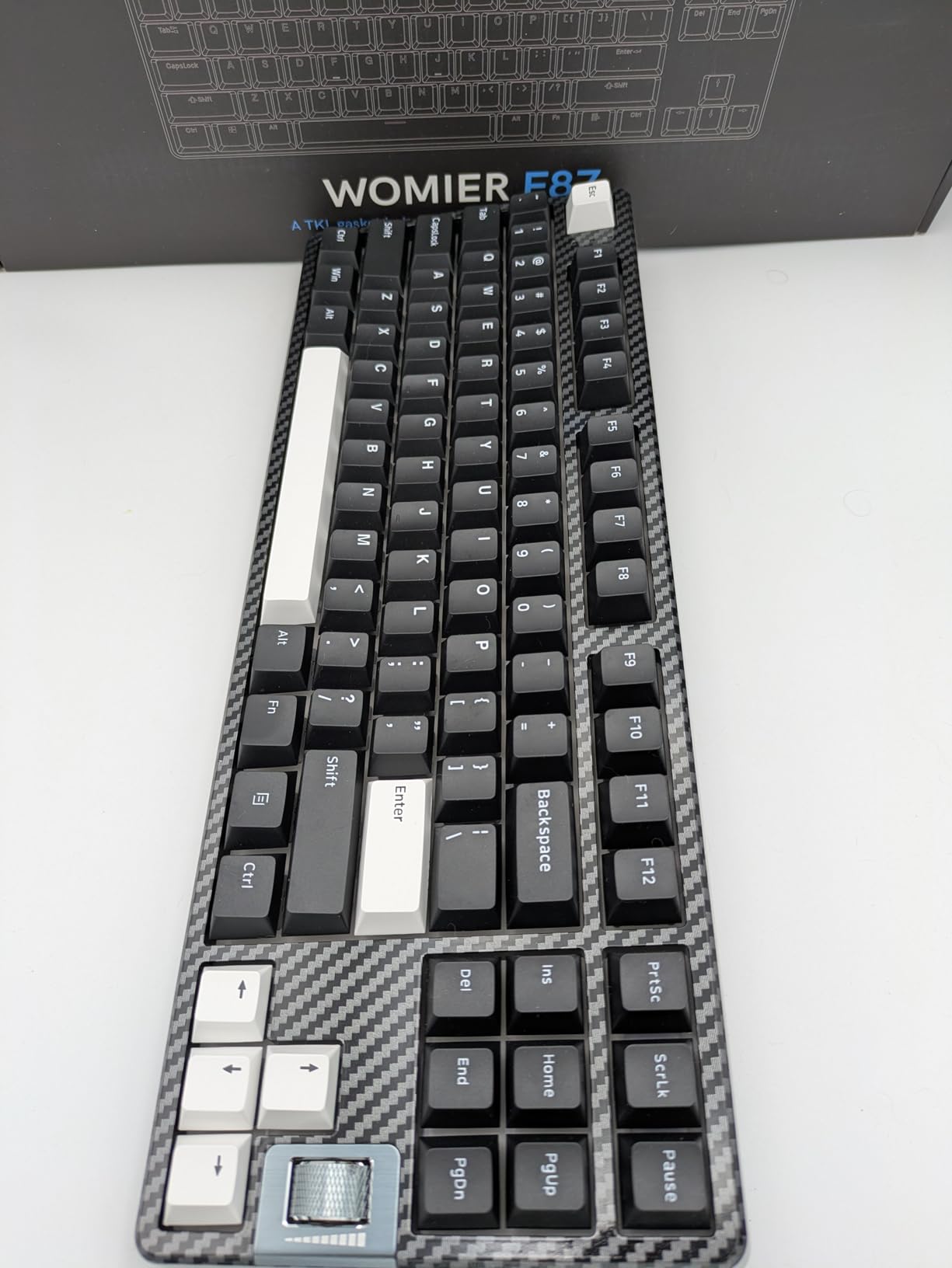 Womier Retro Wired TKL Mechanical Keyboard with Volume Wheel,75% Percent RGB Backlit Gaming Keyboard,Hot Swappable with PBT keycaps,Pre-lubed Stabilizer for Mac/Win,Wood Pattern Theme customer photo 2
