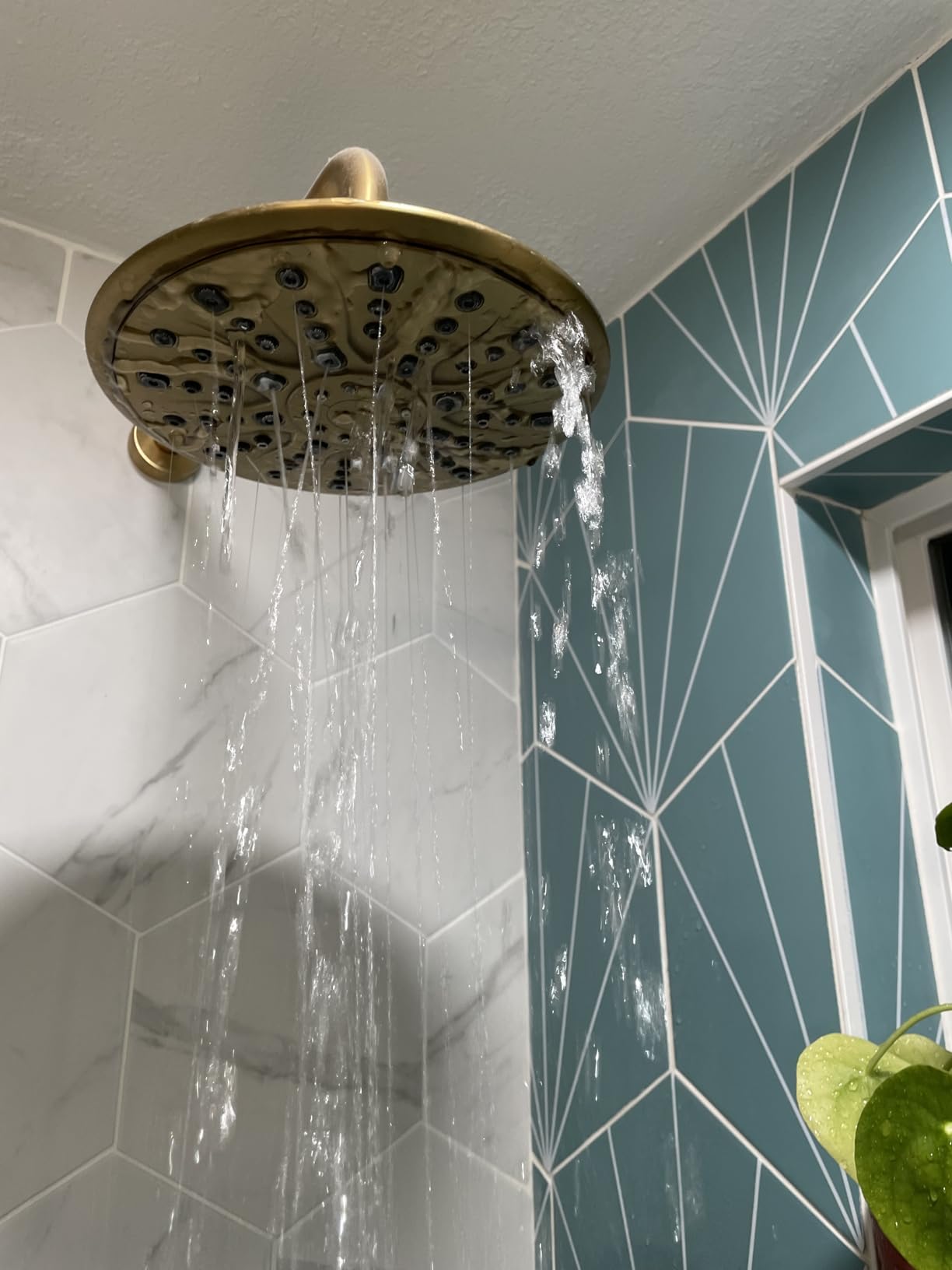 Gabrylly Black Shower Faucet Set, Wall Mounted System with Shower Valve, High Pressure 10