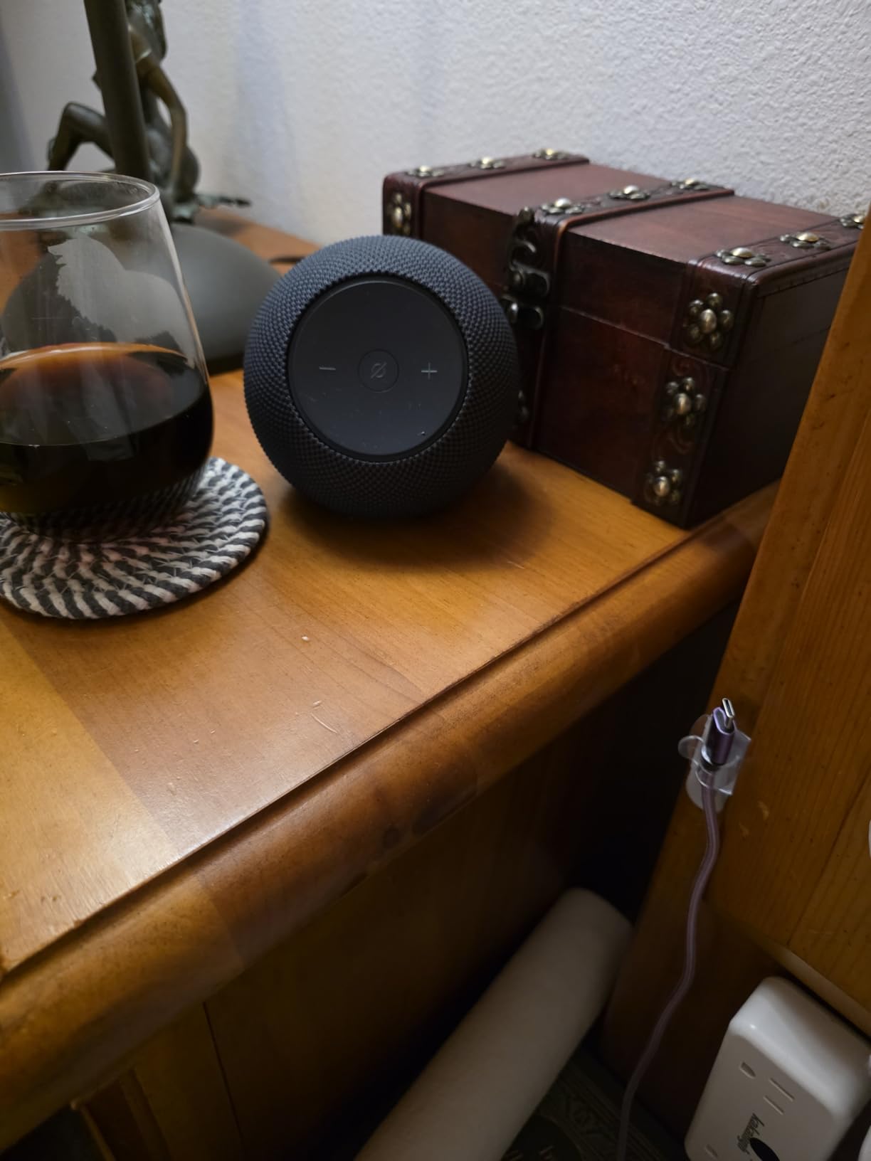 Amazon Echo Dot Max (newest model), Alexa speaker with room-filling sound and nearly 3x bass, Great for living rooms and medium-sized spaces, Designed for Alexa+, Glacier White customer photo 1
