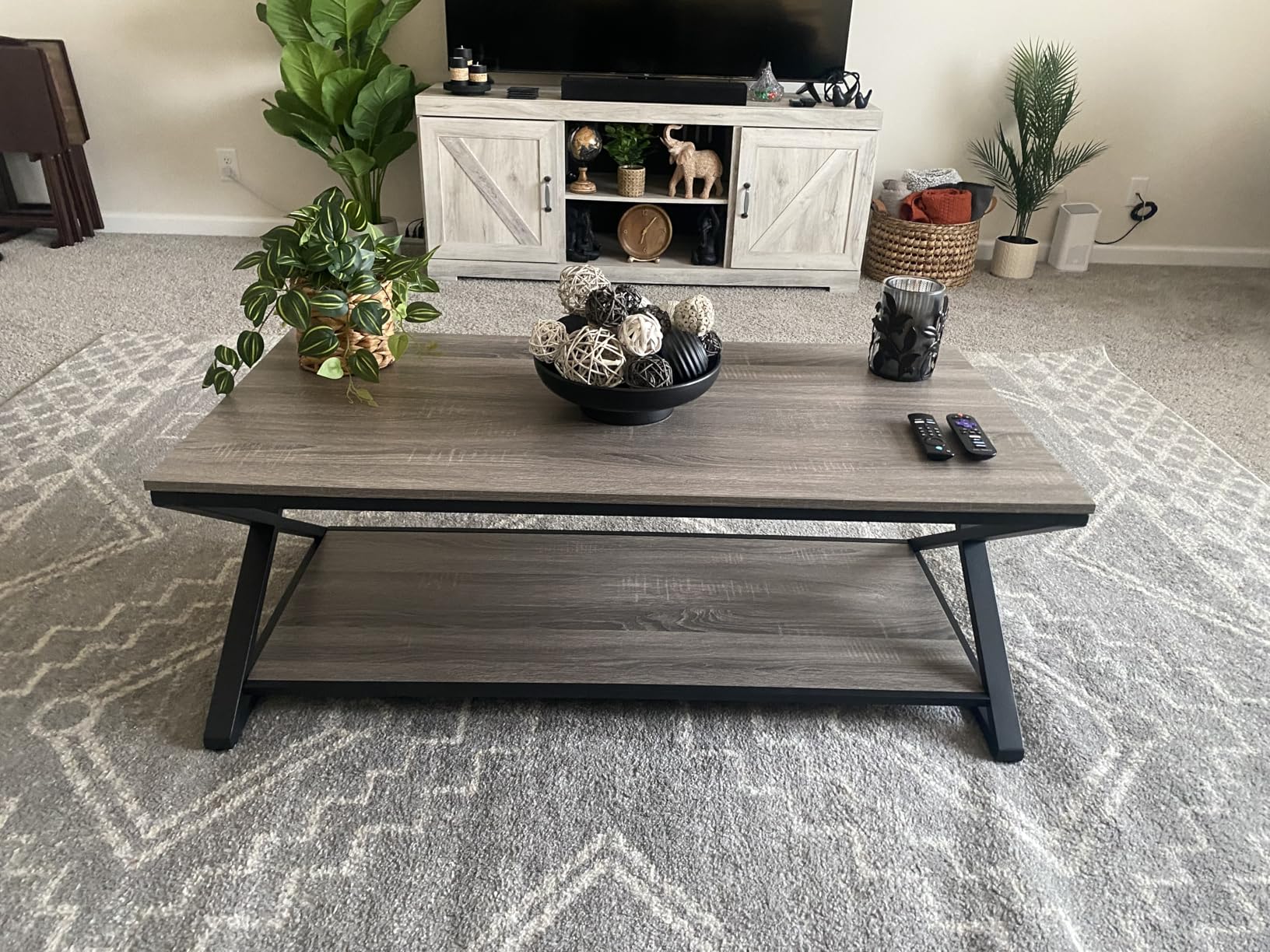 HSH Wood Coffee Table with Storage, Farmhouse Rustic Brown Coffee Table for Living Room, Modern Minimalist 2 Tier Center Table, Simple Rectangle Cocktail Tea Table in Home Office Bedroom, 39 Inch customer photo 2