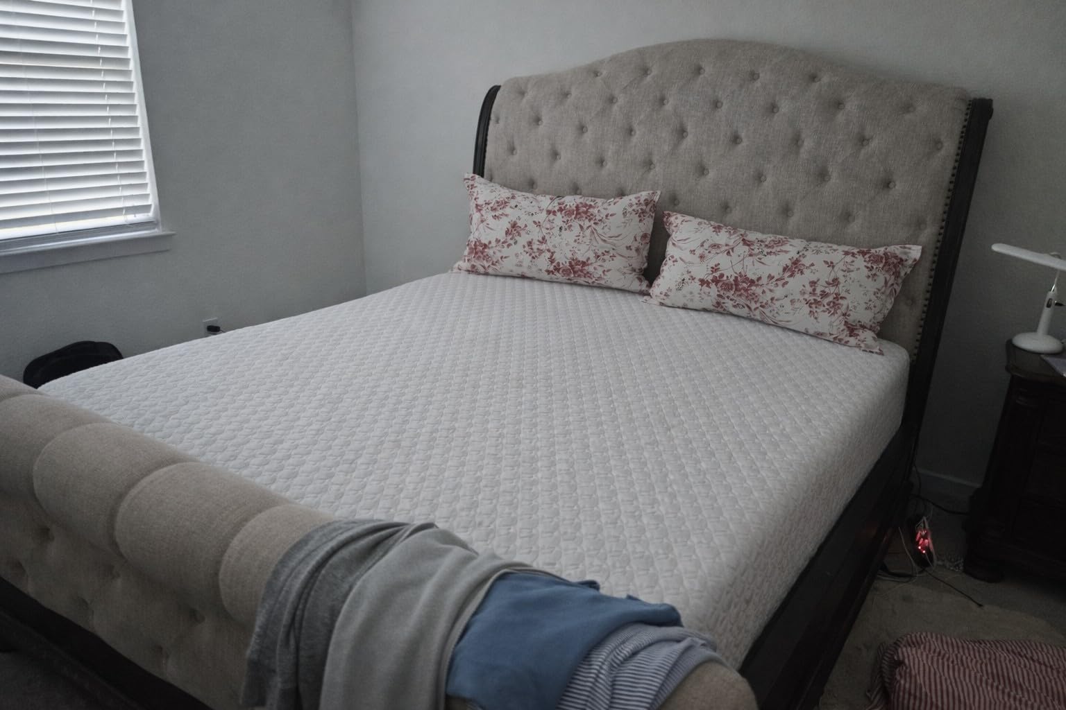Neo Sleep 12 Inch Queen Cooling Gel Memory Foam Mattress for Cool Sleep Medium Firm Pressure Relieving CertiPUR-US Certified Foam, Comfort & Supportive Mattress in a Box Fiberglass Free (Queen, 12 in) customer photo 1