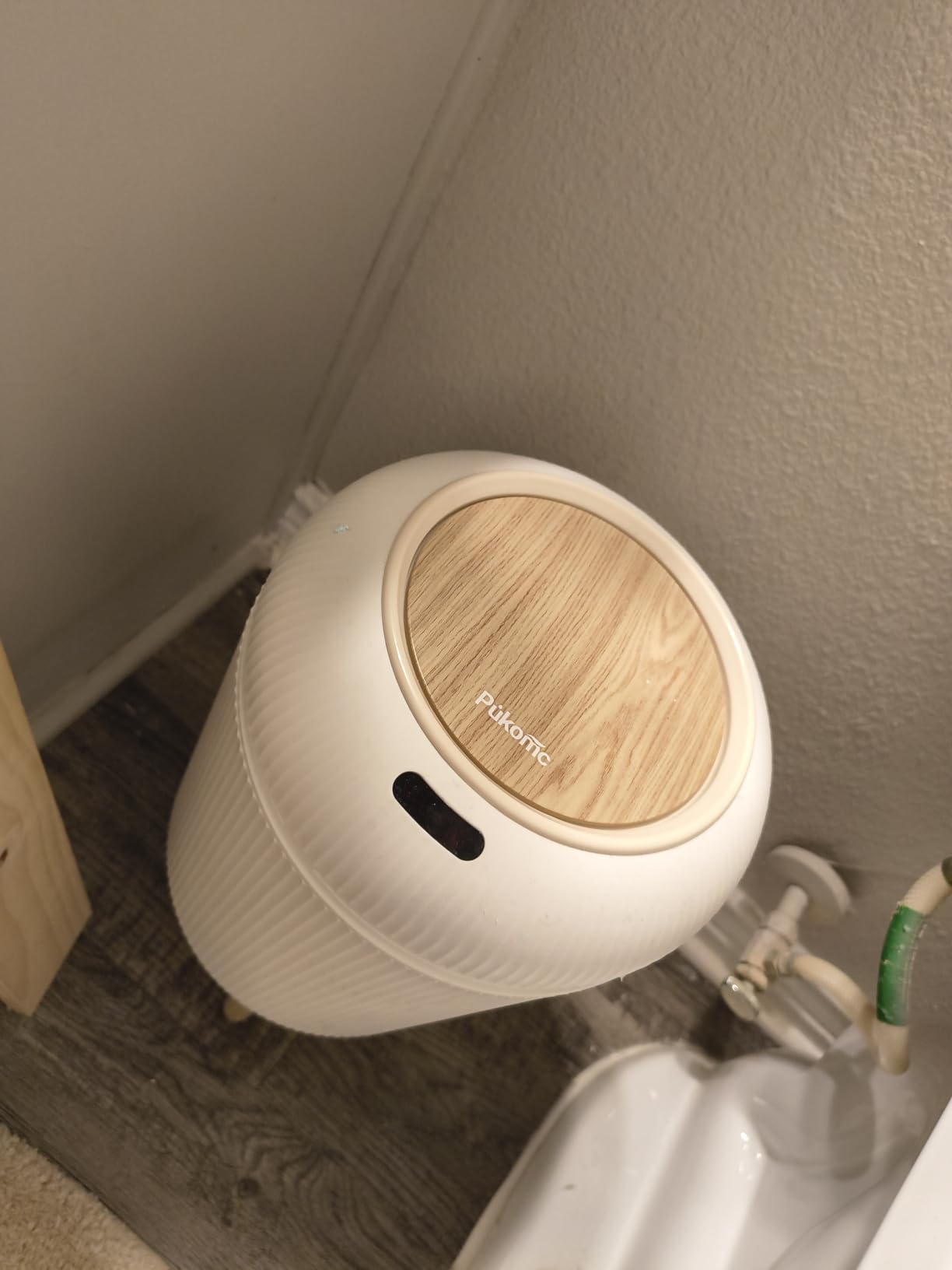 Pukomc Smart Sensor Wastebasket, Convenient and Hygienic Easy to Use, Technology Sensor Waterproof Wastebasket Plastic Trash can for Kitchen, Bathroom, Bedroom, Living Room, Office and Outdoor customer photo 2