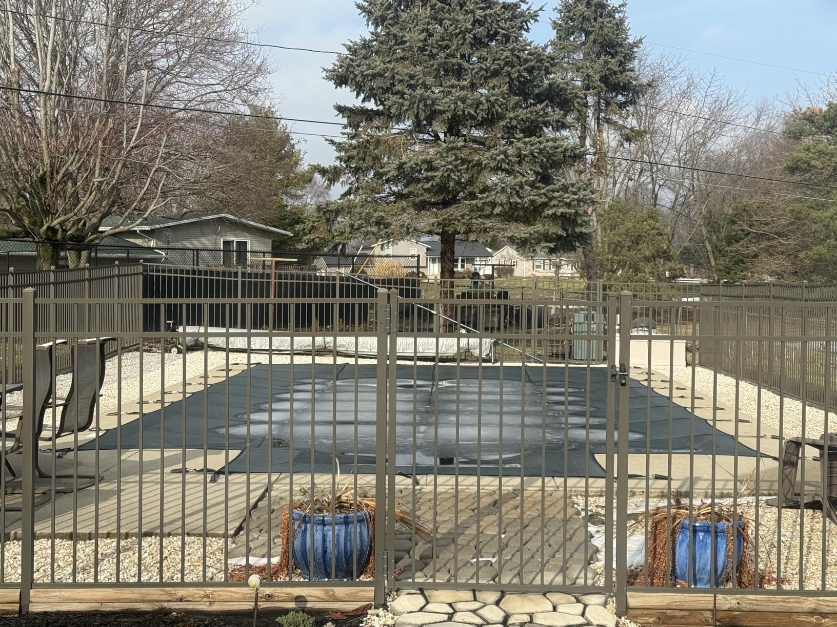 VEVOR Inground Pool Safety Cover 18' x 36' Rectangle with 4x8ft Center End Step, Safety Pool Covers Green Mesh, Triple Stitched, MAX Strength Winter Safety Cover for Children & Pets customer photo 1