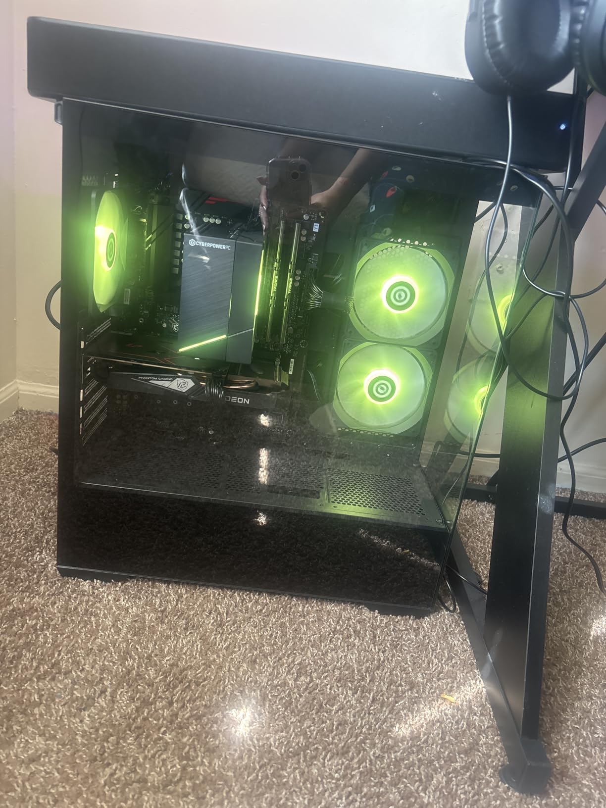 CYBERPOWERPC Gamer Master Gaming PC, AMD Ryzen 5 5500 3.6GHz, Radeon RX 6400 4GB, 16GB DDR4, 500GB PCIe Gen4 SSD, WiFi Ready & Windows 11 Home customer photo 2