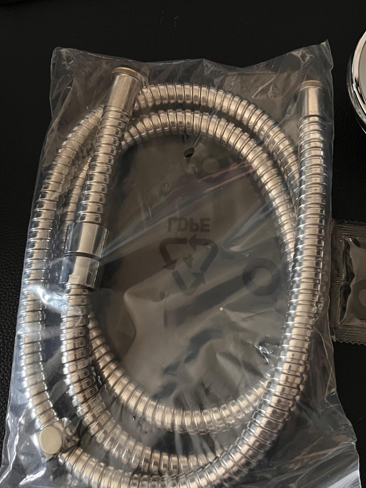 High Pressure Handheld Shower Head,5 Functions Powerful Water Spray Showerheads against Low Pressure Water Flow with Stainless Hose and Adjustable Mount Matte Black customer photo 1