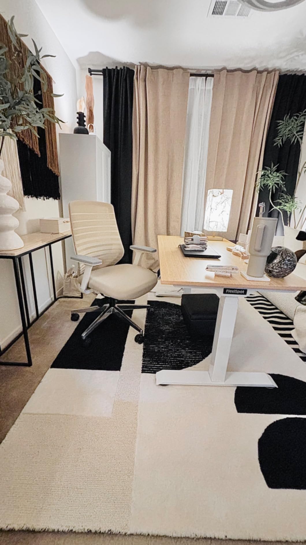 Branch Ergonomic Chair - Adjustable Lumbar Support, Breathable Mesh Backrest, Smooth Wheels customer photo 2