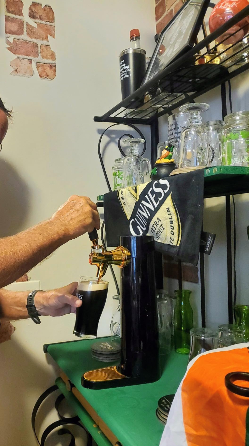 GREEN HOUSE LATEST MODEL DRAFT BEER DISPENSER - Mini Keg, USB Rechargeable, Compatible with All Canned & Bottled Beer customer photo 2