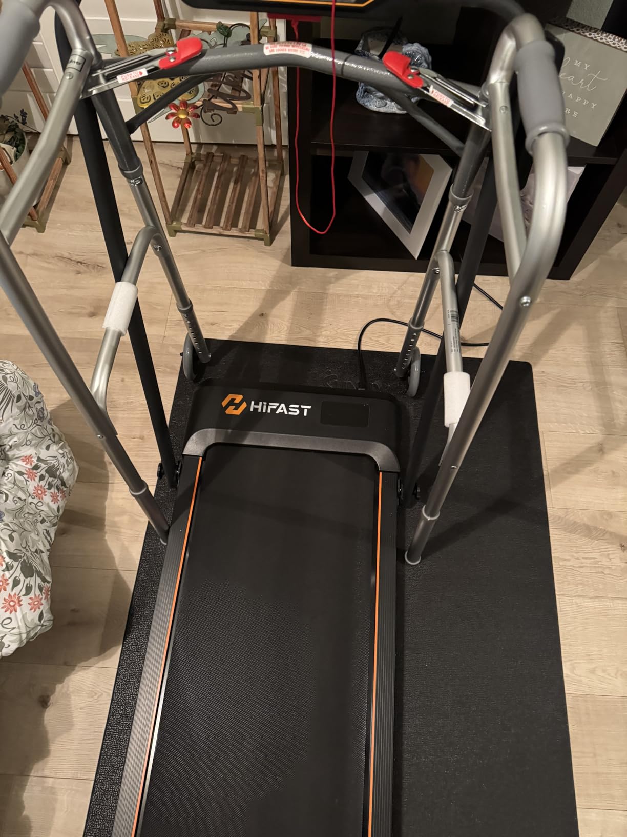 HiFast Walking Pad Treadmill, 3 in 1 Foldable Under Desk Treadmills for Home Office, Small Walking Pad with Incline Handle Bar, 300lbs Capacity 2.5HP Portable Running Machine with APP Remote Control customer photo 1