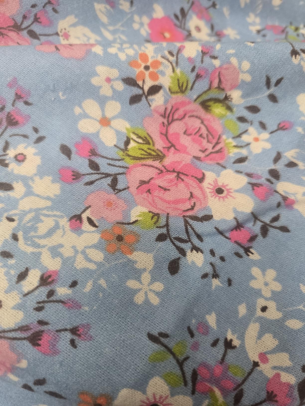 ZOYER Flannel Sheets Queen Size - 100% Cotton Double Brushed Bed Sheets, Deep Pockets 16 Inches Queen Sheet Set, All Seasons Breathable & Extra Soft - Warm & Cozy, 4 Piece, French Garden customer photo 2