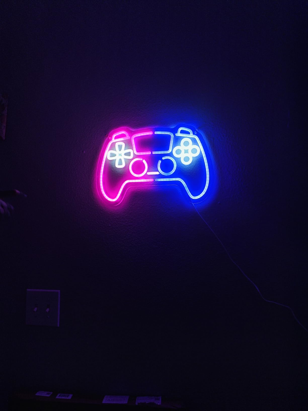 Smile Face Neon Sign, Wootfairy Led Neon Signs for Wall Decor, Dimmable Neon Light for Bedroom, Gaming Room, Kids Room, Bar Decoration, Yellow and Pink Light Up Signs for Wedding Birthday Party customer photo 2