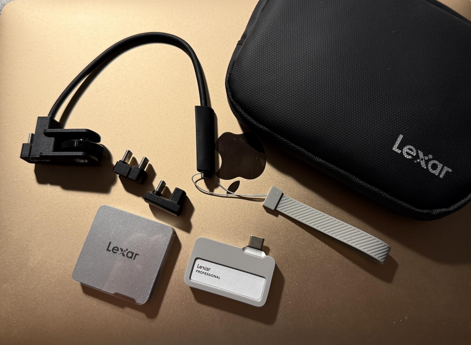Lexar 1TB Professional Go Portable SSD w/Hub, Supports Apple 4K 60fps ProRes, Up to 1050MB/s, Rugged, IP65 customer photo 1