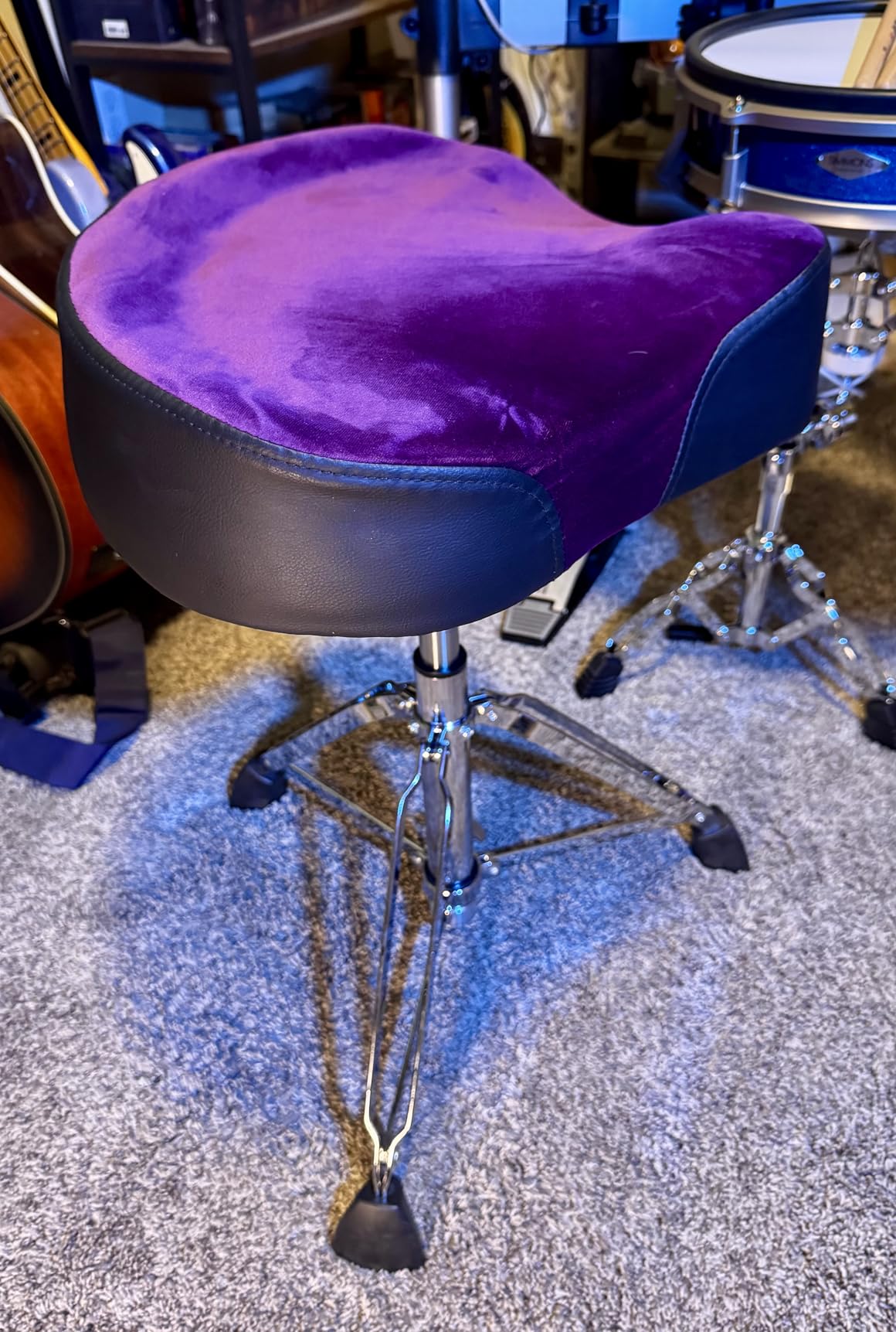 AKLOT Saddle Drum Throne with Backrest, Hydraulic Drum Throne, Heavy Duty Drum Seat with Height Adjustable Suede Drum Chair customer photo 1