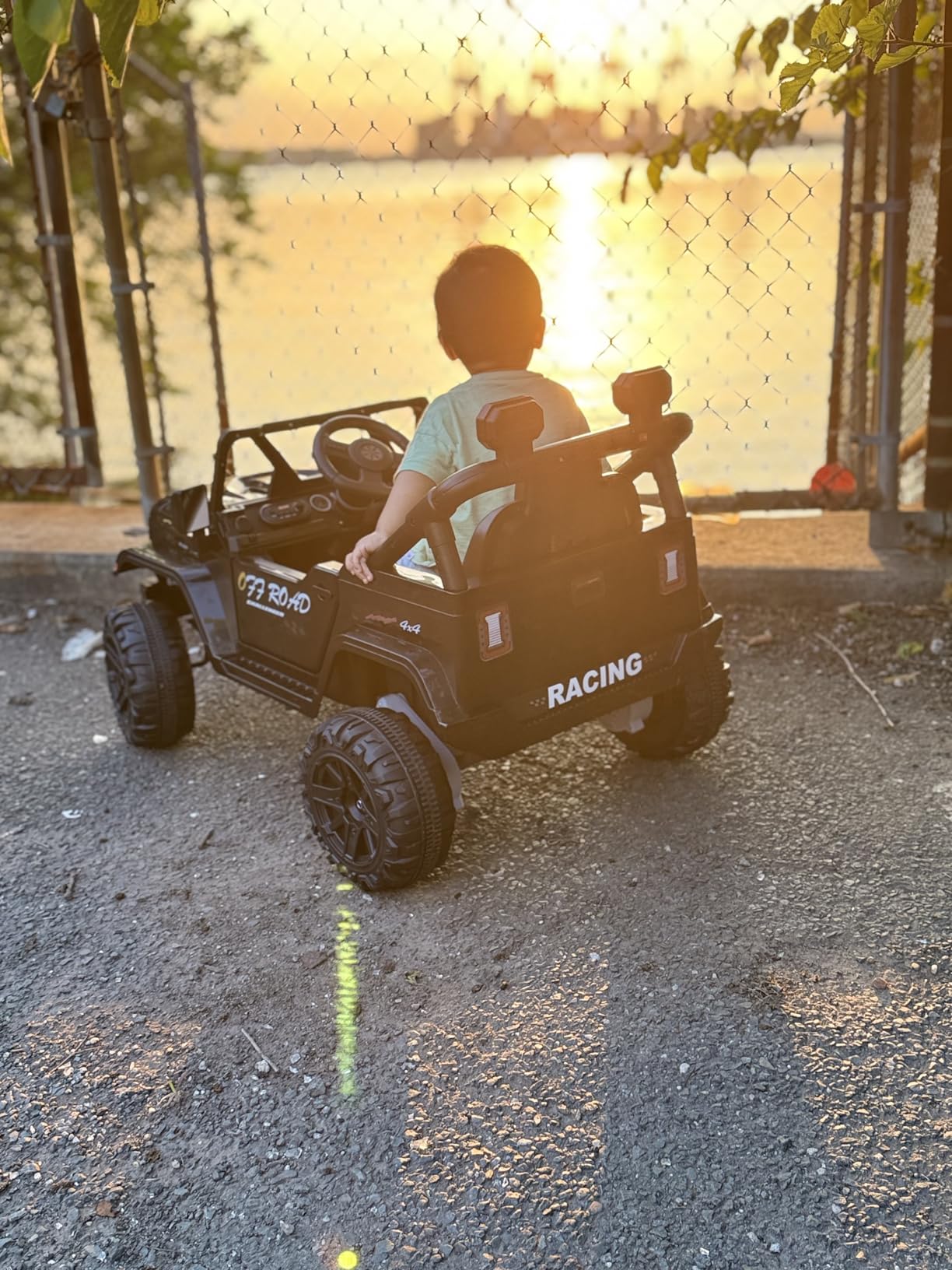 ARBELI 12V Ride On Truck Car with Remote Control, Kids Electric Vehicles with Bluetooth Music, Horn, 3 Speeds, 4 LED Lights, Soft Start, Ride on Toys for Toddler Boys & Girls (Blue) customer photo 1