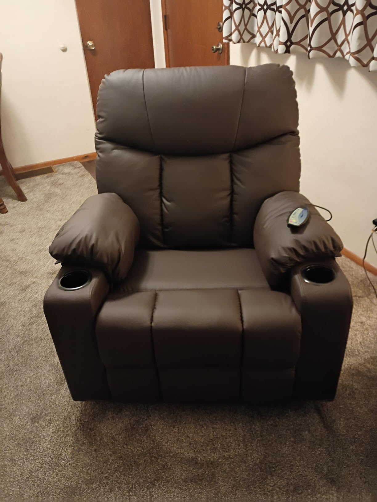 Bonzy Home Oversized Swivel Rocker Recliner, 40