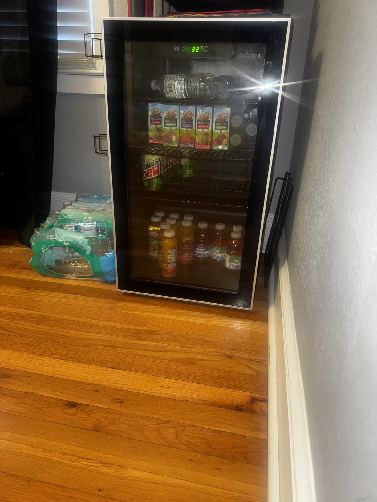 50 Cans Beverage Refrigerator Cooler, 1.3 Cu.ft Mini Fridge Countertop Drink Cooler with Glass Door for Beer, Soda, Wine, Adjustable Digital Temperature Control customer photo 1