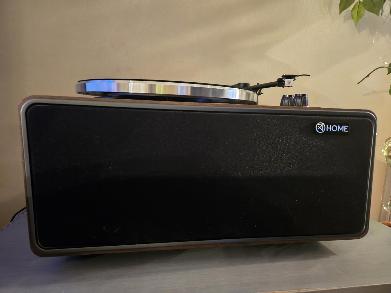 All in One Vinyl Record Player,Bluetooth Turntable Built in 4 Stereo Speakers Phono Preamp,High Fidelity Turntables for Vinyl Records with Magnetic Cartridge AT-3600L,2-Speed,33/45RPM,USB PC Recording customer photo 2