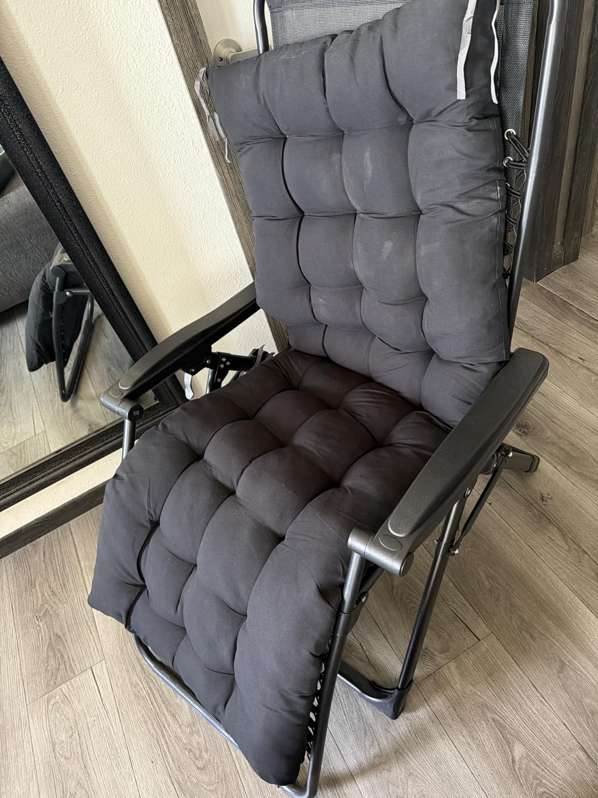 Suteck Oversized Zero Gravity Chair,33In XXL Outdoor Recliner Chair w/Removable Cushion and Headrest, Camping Lounge Chair w/Upgraded Lock and Footrest, Reclining Patio Chairs for Indoor Outdoor,500LBS customer photo 1