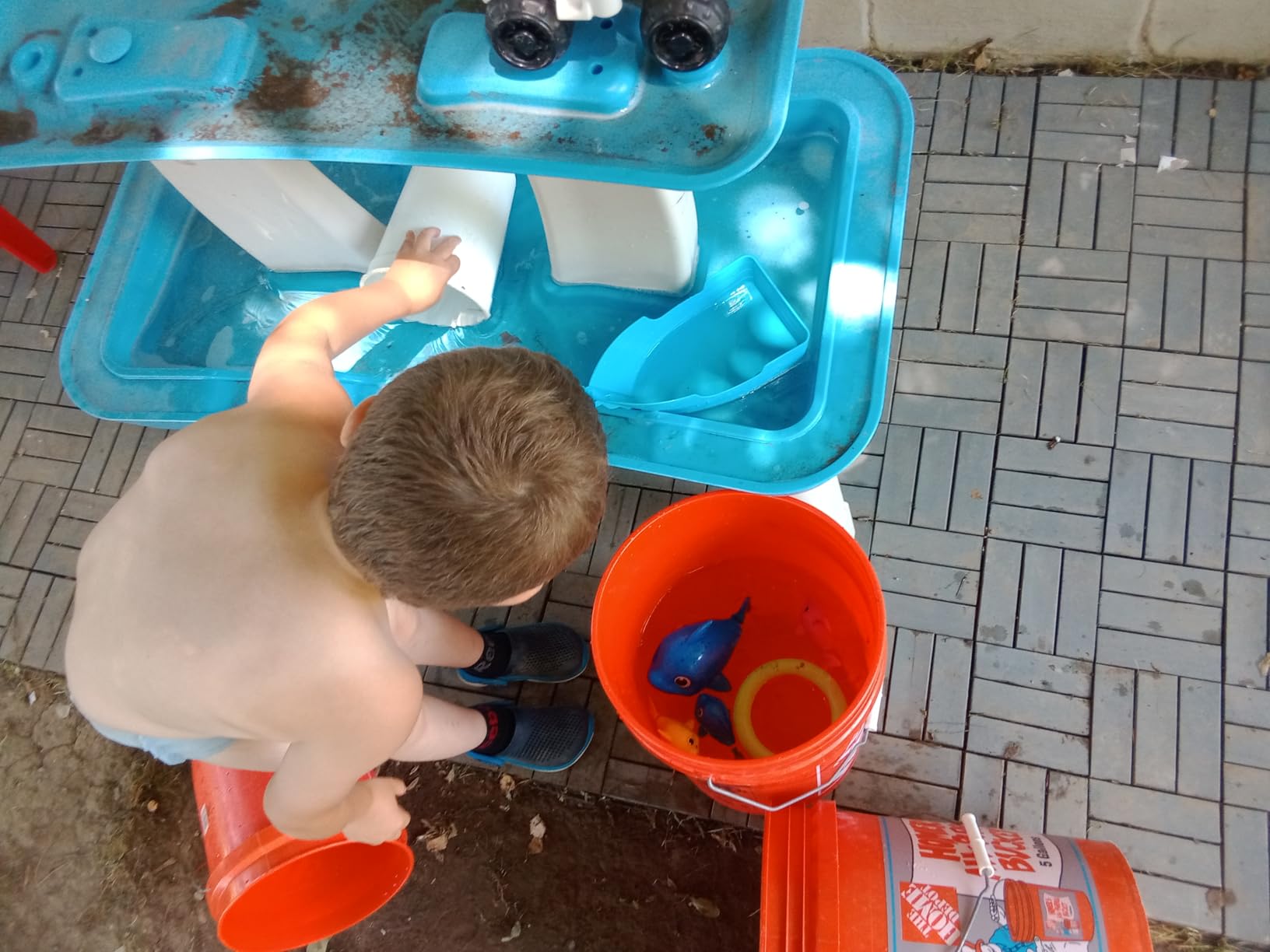 GoSports Water Table With Pump for Toddlers Ages 1.5-4 Years - Outdoor Play Table for Kids With Integrated Circulating Pump customer photo 2