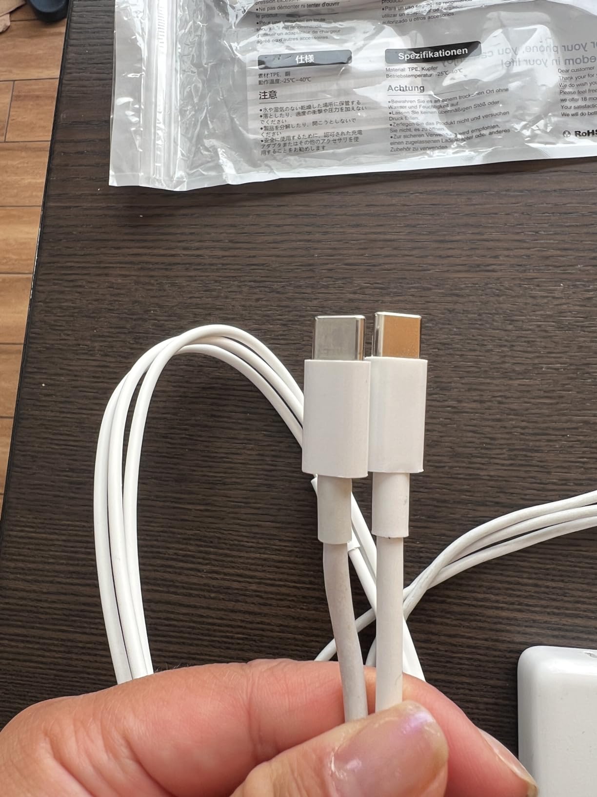 240W USB C Cable, USB C to USB C, C to C Cable Fast Charging for MacBook Pro/MacBook Air, iPad Pro/iPad Air, iPhone 16 Pro Max/16/15 Pro/Plus, Samsung, Compatible 140W/100W/65W/45W/35W/20W (2Pack, 3ft) customer photo 2