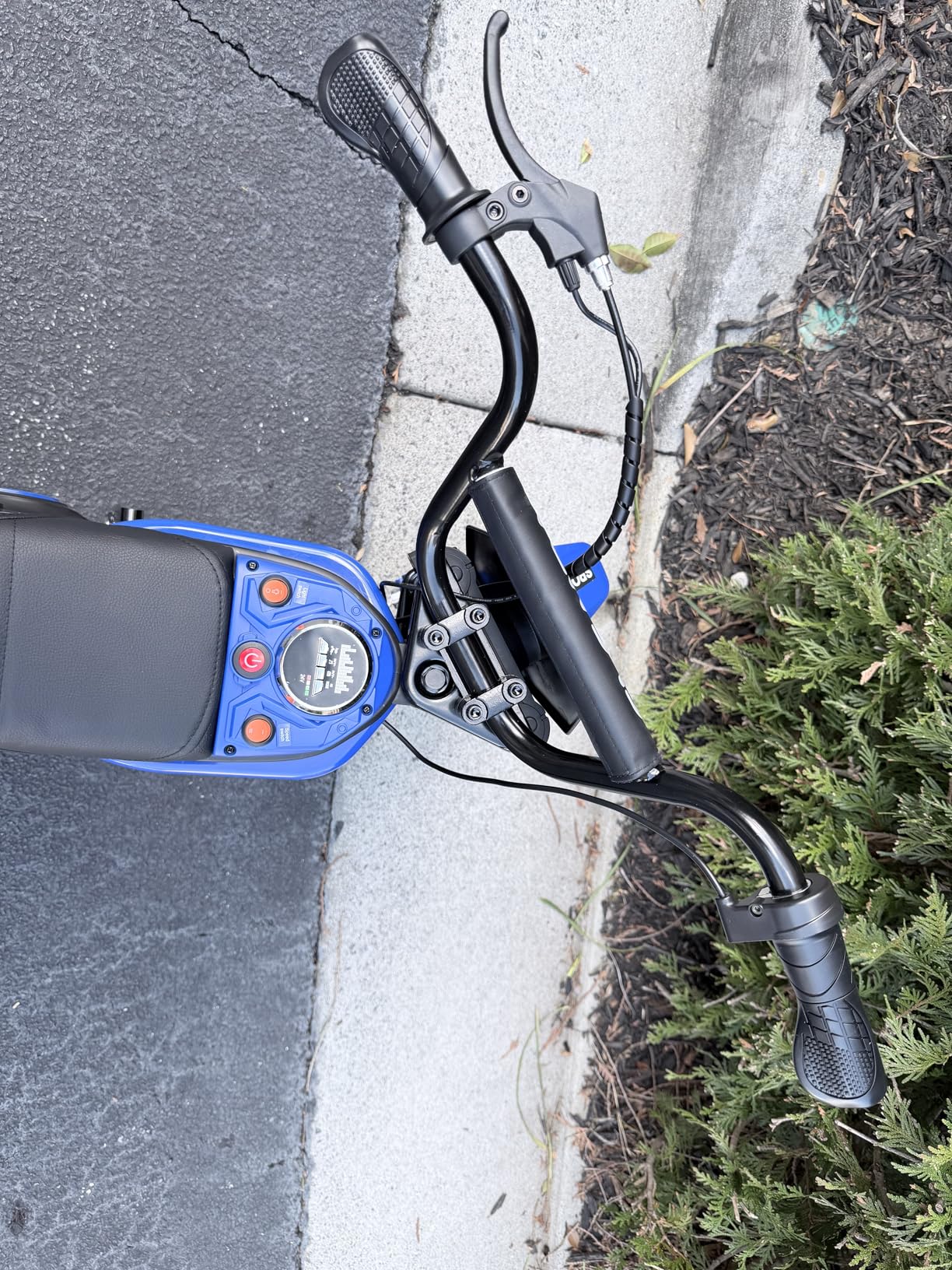 ELEMARA Electric Dirt Bike, 350W Motorcycle for Kids with Tail Lights, Music & Bluetooth, 15.5 mph & 150lb Max, Chain-Driven Motor, Twist-Grip Throttle & Hand-Operated Rear Brake, 12
