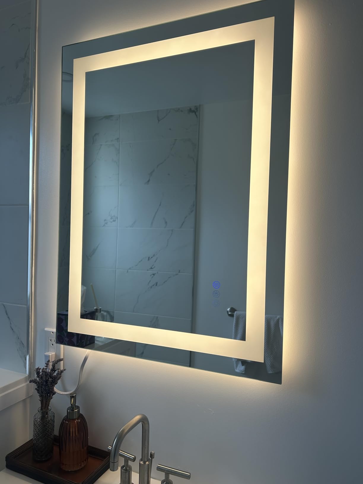 40X32 LED Bathroom Mirror with Lights, Anti-Fog, Dimmable, Backlit + Front Lit, Smart Bathroom Vanity Mirror, Memory Function, Shatterproof, Tempered Glass (Horizontal/Vertical) customer photo 2