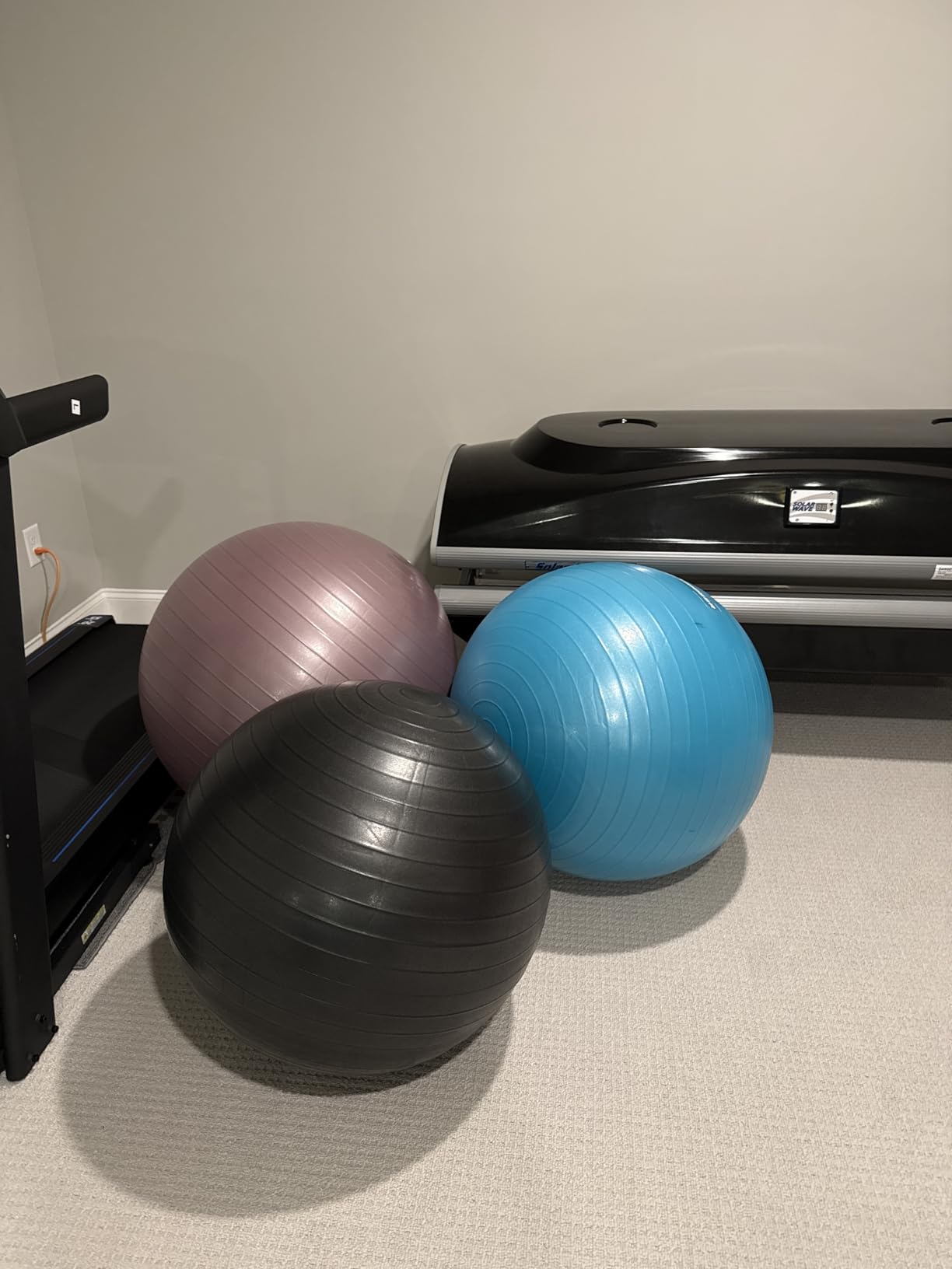 Trideer Exercise Ball Yoga Ball, Office Seating & Balance Ball Chair, Stability Ball for Pilates, Physical Therapy, Core Training & Balance Improvement & Stretching customer photo 1