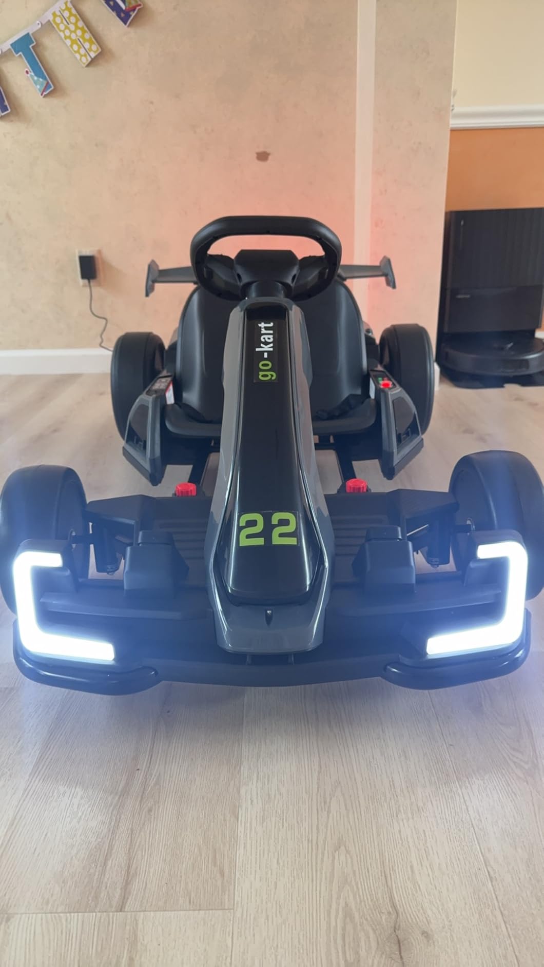Blitzshark 24V Kids Go Kart 300W Powerful Drift Kart Electric Pedal Kart Outdoor Race Toy, with 2X150W Strong Motor, 7AH Big Battery, EVA Tire, Drift/Sports Mode, Brake Pedal, Length Adjustment, White customer photo 2