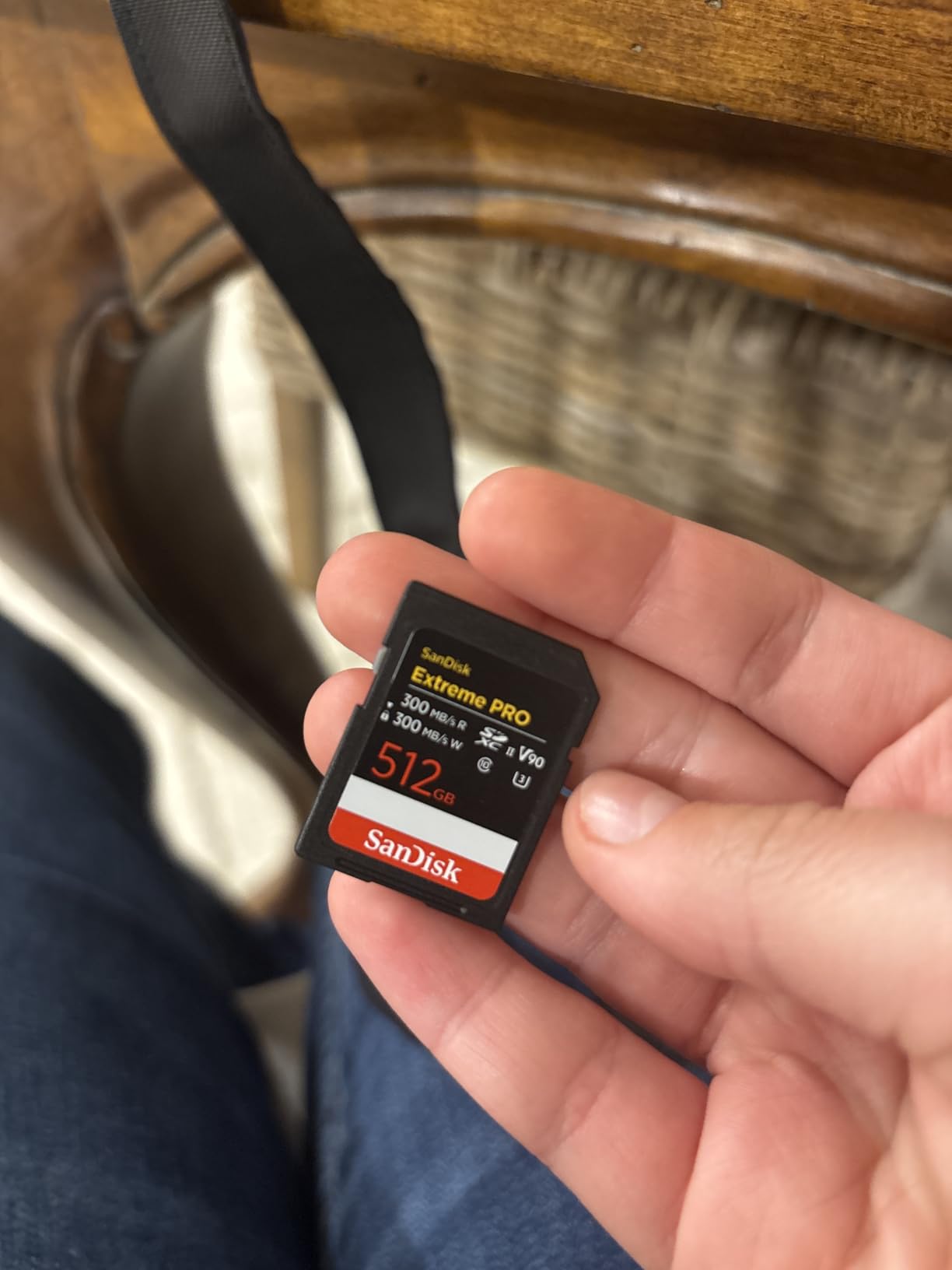 SanDisk 128GB Extreme PRO SDXC UHS-II Memory Card - Up to 300MB/s, V90, 8K, 4K UHD customer photo 1