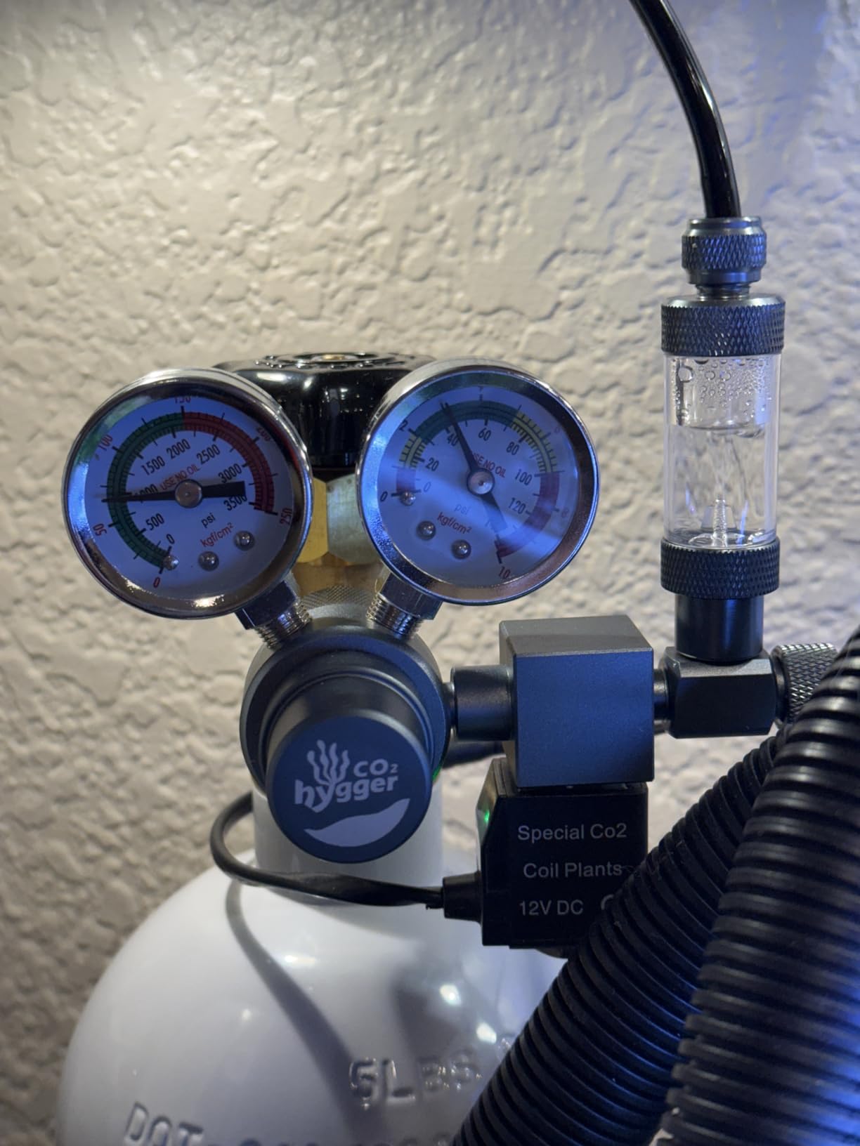 Aquarium Co2 Regulator, Dual Gauge Accurate Display, with 12V DC Solenoid Valve, Bubble Counter and Check Valve,for Establishing CO2 System in Aquatic Plant Tank customer photo 2