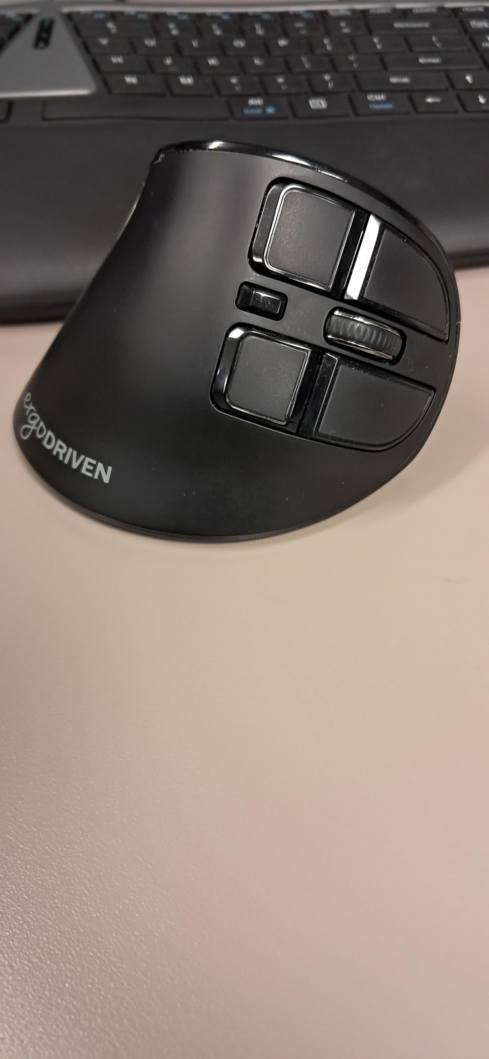 Ergodriven Om Vertical Ergonomic Mouse | Wireless: Bluetooth & 2.4G | Rechargeable, Optical, 4 DPI Levels, 5 Custom Buttons | for PC, Mac, Laptop, Computer | Silent Click | Copy/Paste Function customer photo 2