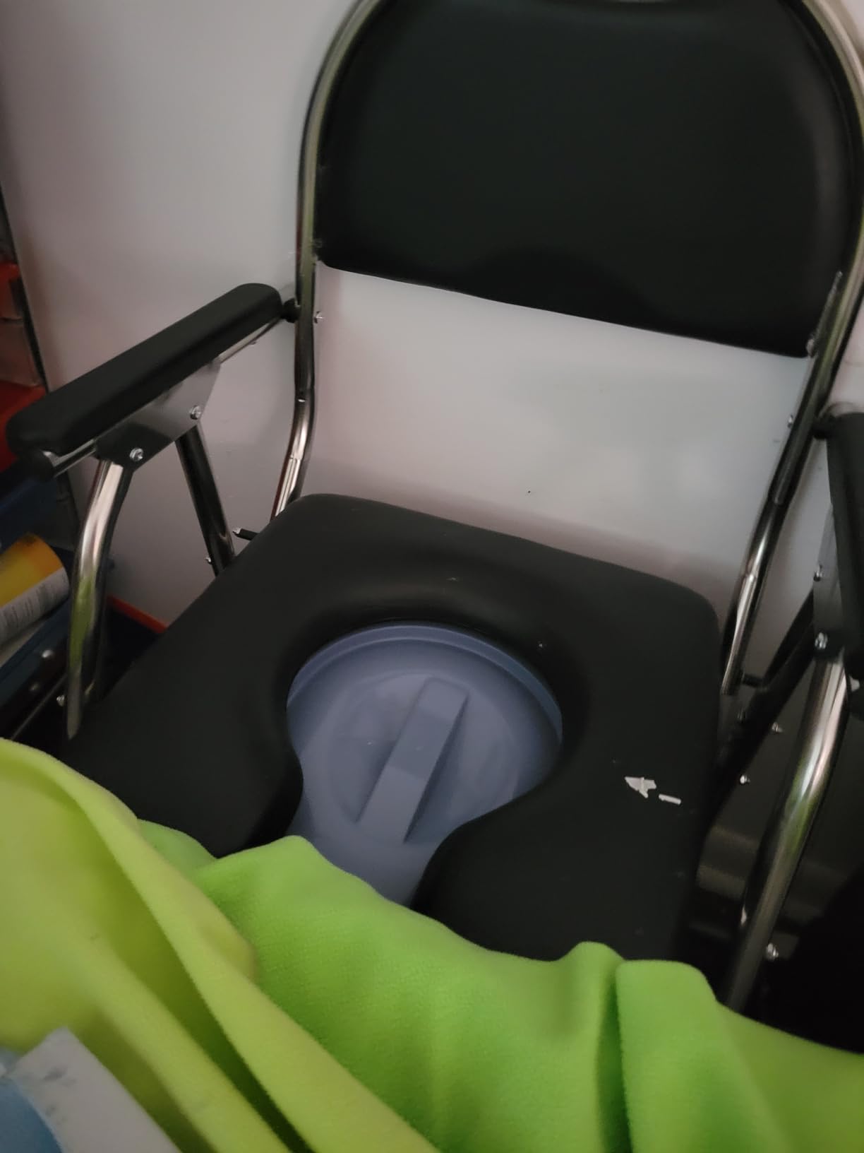 4 in 1 Folding Bedside Commode Chair for Elderly with Arms and Back, Adjustable Height Raised Toilet Seat with Handles, Adults Potty Chair for Seniors, Disabled Holds Up to 350 lbs (PU Soft Seat) customer photo 1