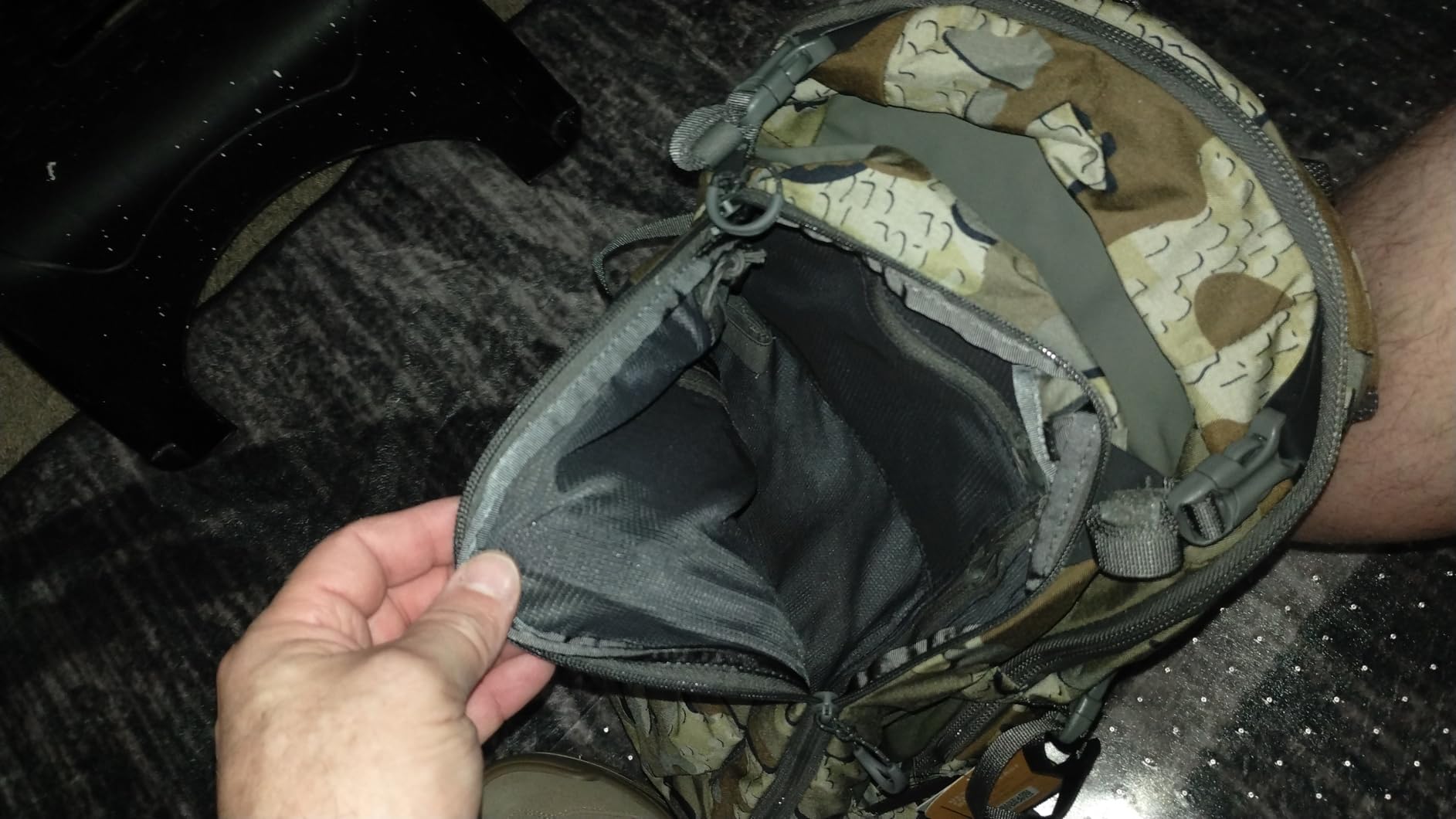 KUIU Divide 1500 Hunting Day Pack, 25L Lightweight Mid-Sized Backpack customer photo 2