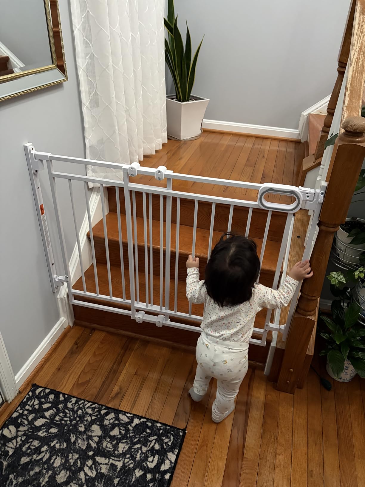 Grownsy Baby Gate for Stairs - No Bottom Bar, 29.8