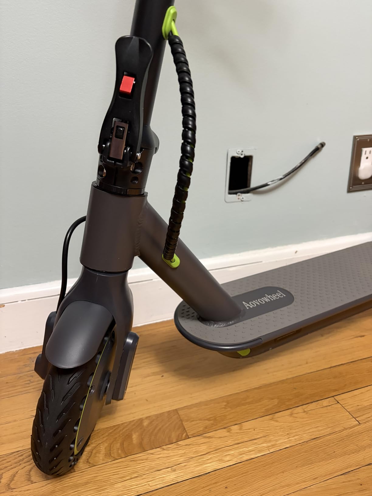 Electric Scooter for Adults, Folding E Scooter with 350W/500W Motor 16/24 Mph Top Speed, Max 19-23 Miles Long Range, 8.5''/10''/14''Tires Commuting Scooters with Dual Brakes System, APP customer photo 1