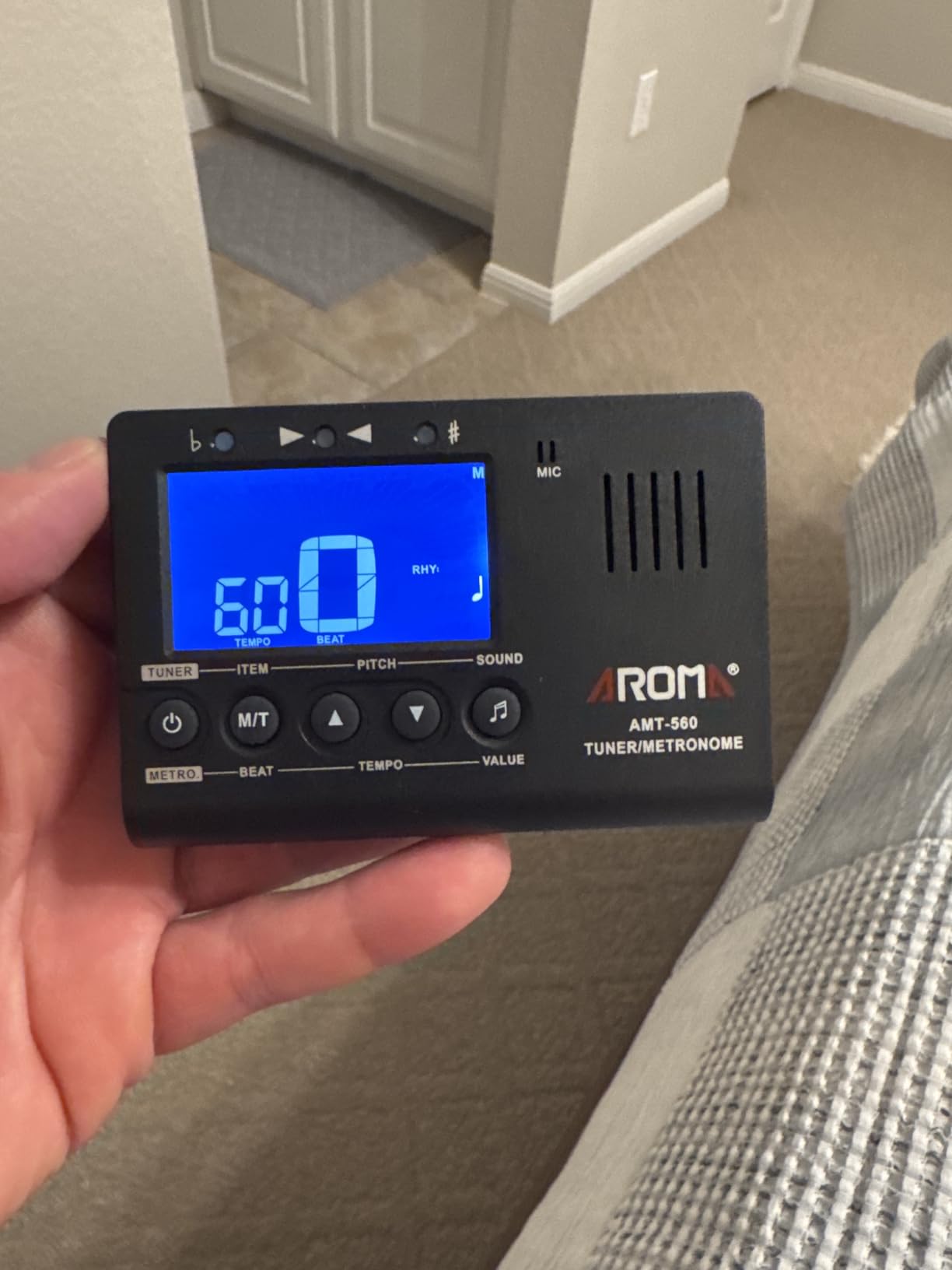 Aroma 3 in 1 Digital Metronome Tuner for All Instruments - Guitar, Piano, Violin, Bass, Ukulele, Trumpet, Flute, Clarinet - Accurate Chromatic Tuner, Metronome, Tone Generator, Easy Operation customer photo 2